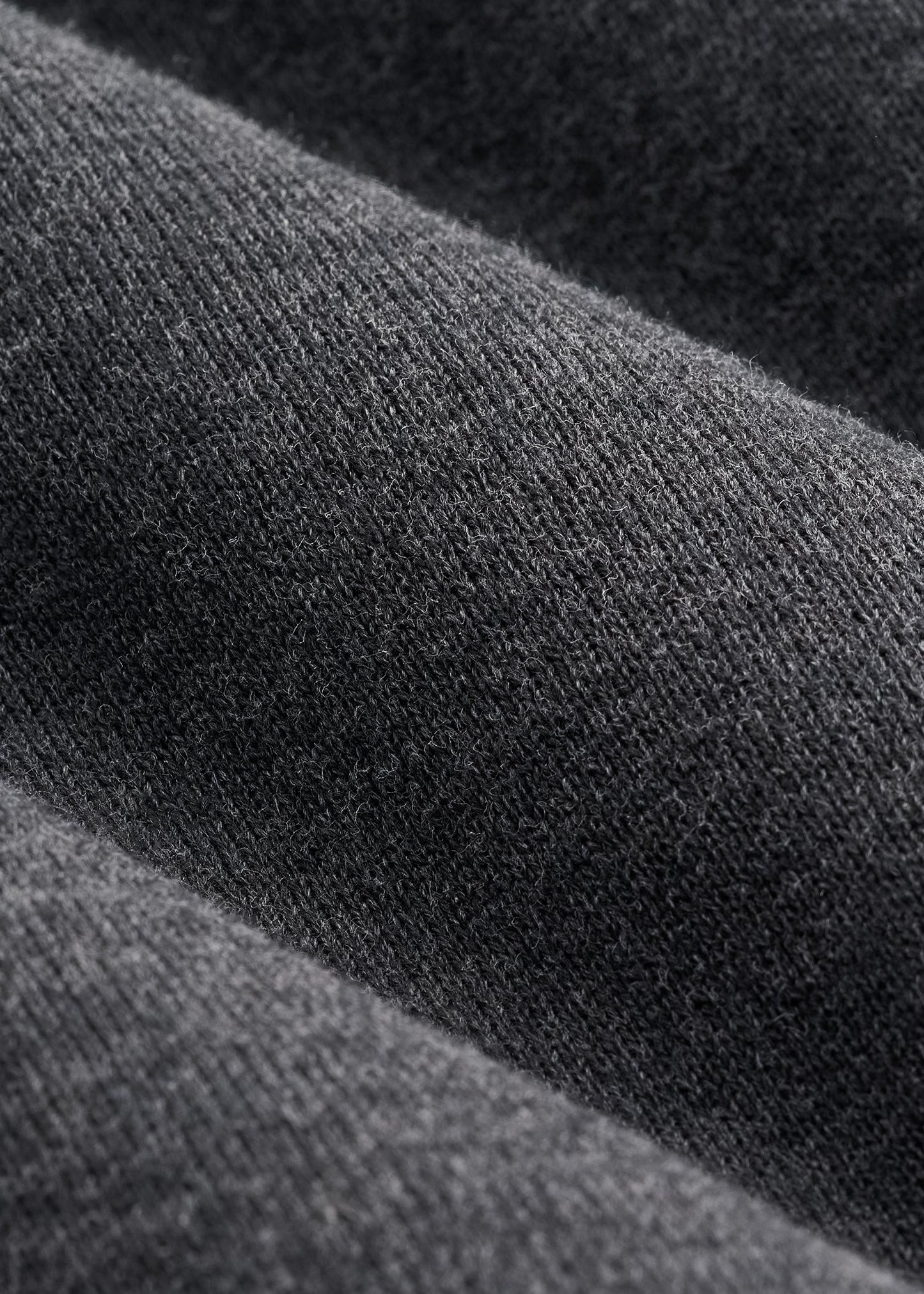 American Tall Men Everyday V-Neck Sweater for Tall Men in Charcoal Mix
