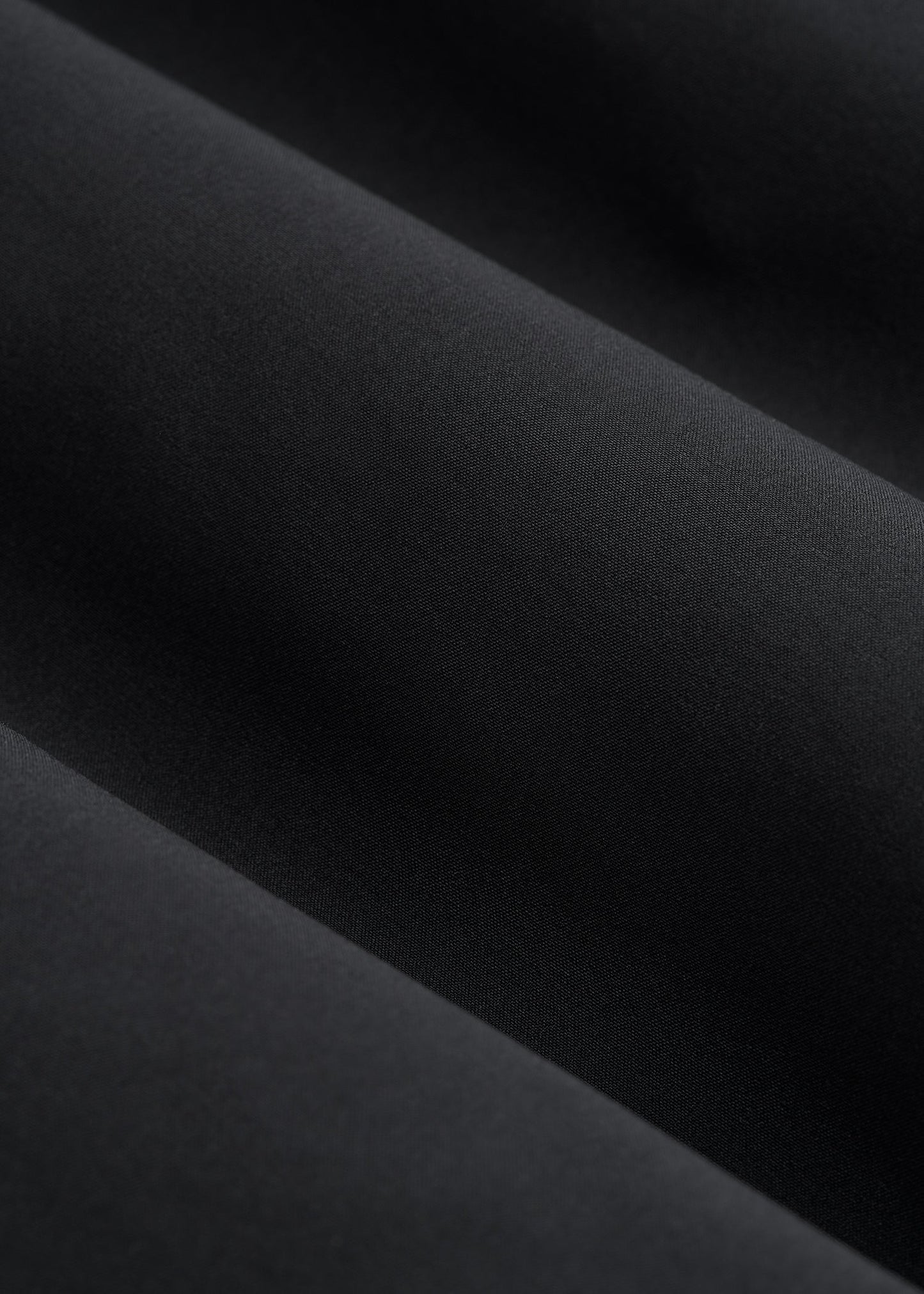 American Tall Men 2-in-1 Featherweight Running Short for Tall Men in Black