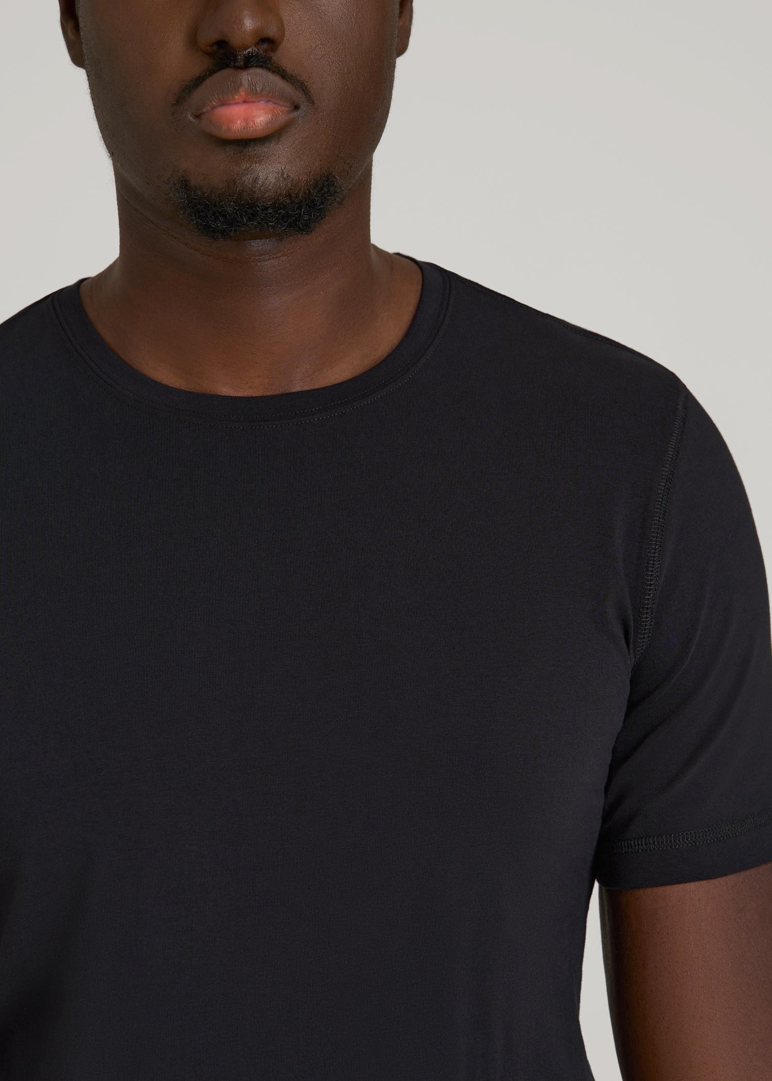 American Tall Men The Essential Slim Fit Crewneck Tee for Tall Men in Black