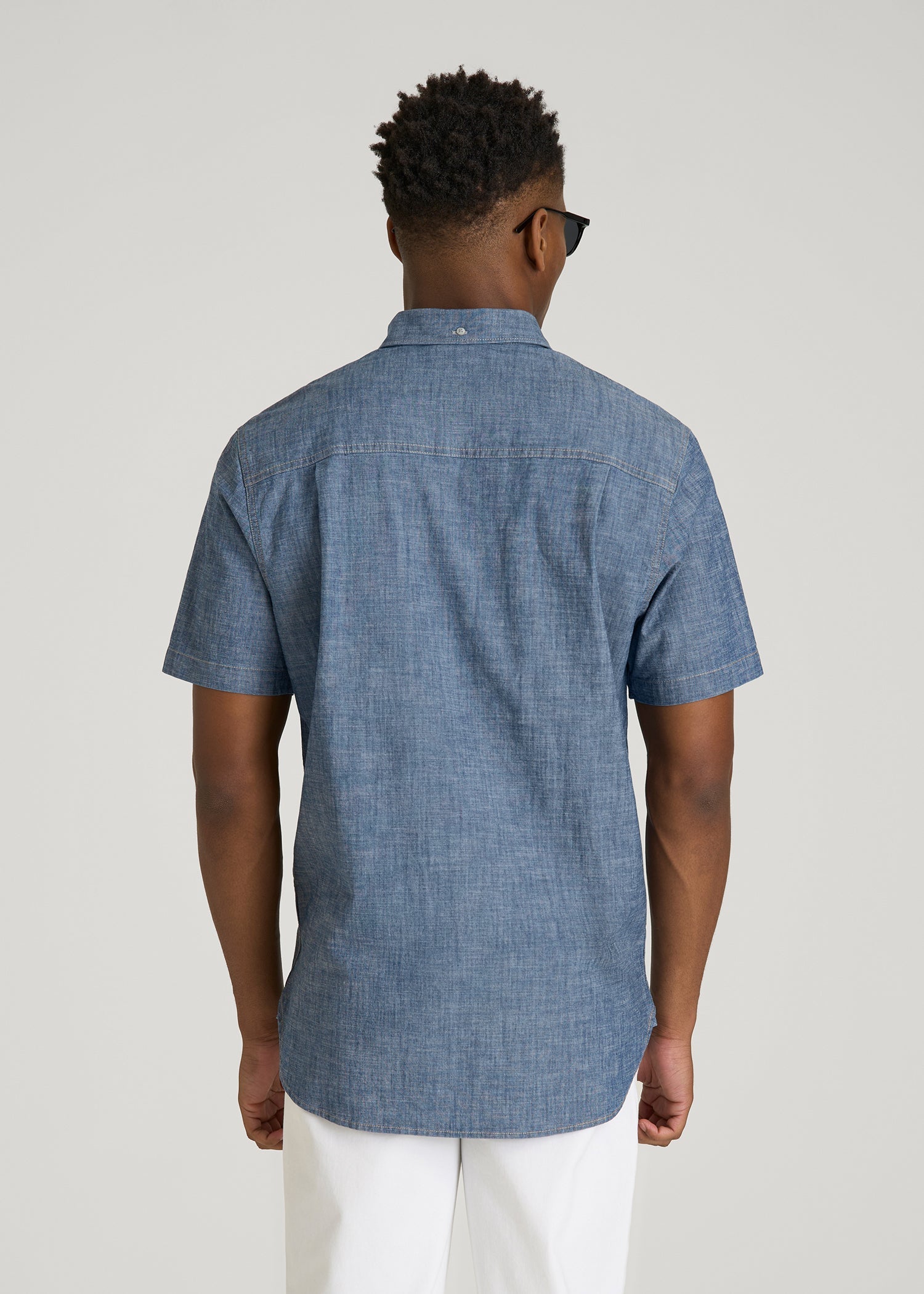American Tall Men Short Sleeve Chambray Shirt for Tall Men in Mid Blue Chambray