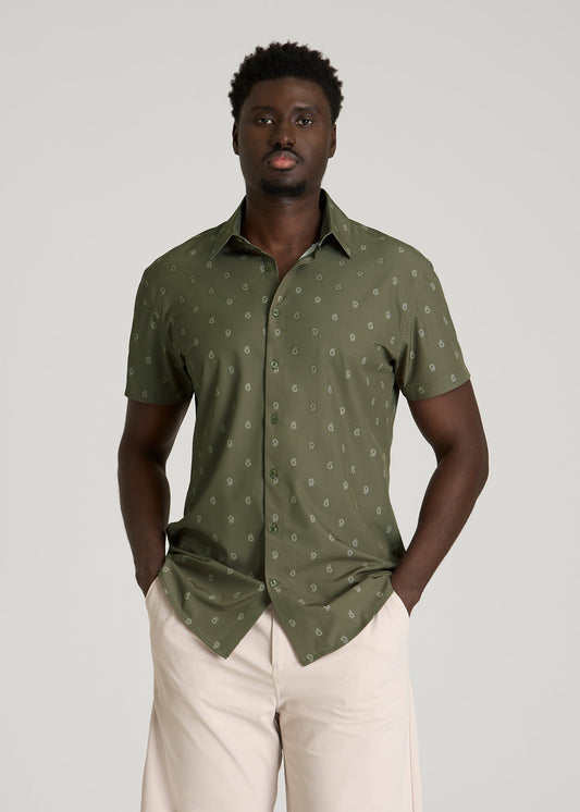 American Tall Men Short Sleeve Traveler Stretch Button Shirt for Tall Men in Olive Mini Paisley