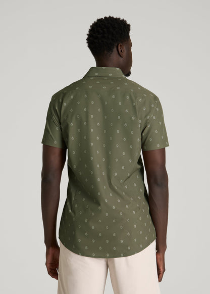 American Tall Men Short Sleeve Traveler Stretch Button Shirt for Tall Men in Olive Mini Paisley