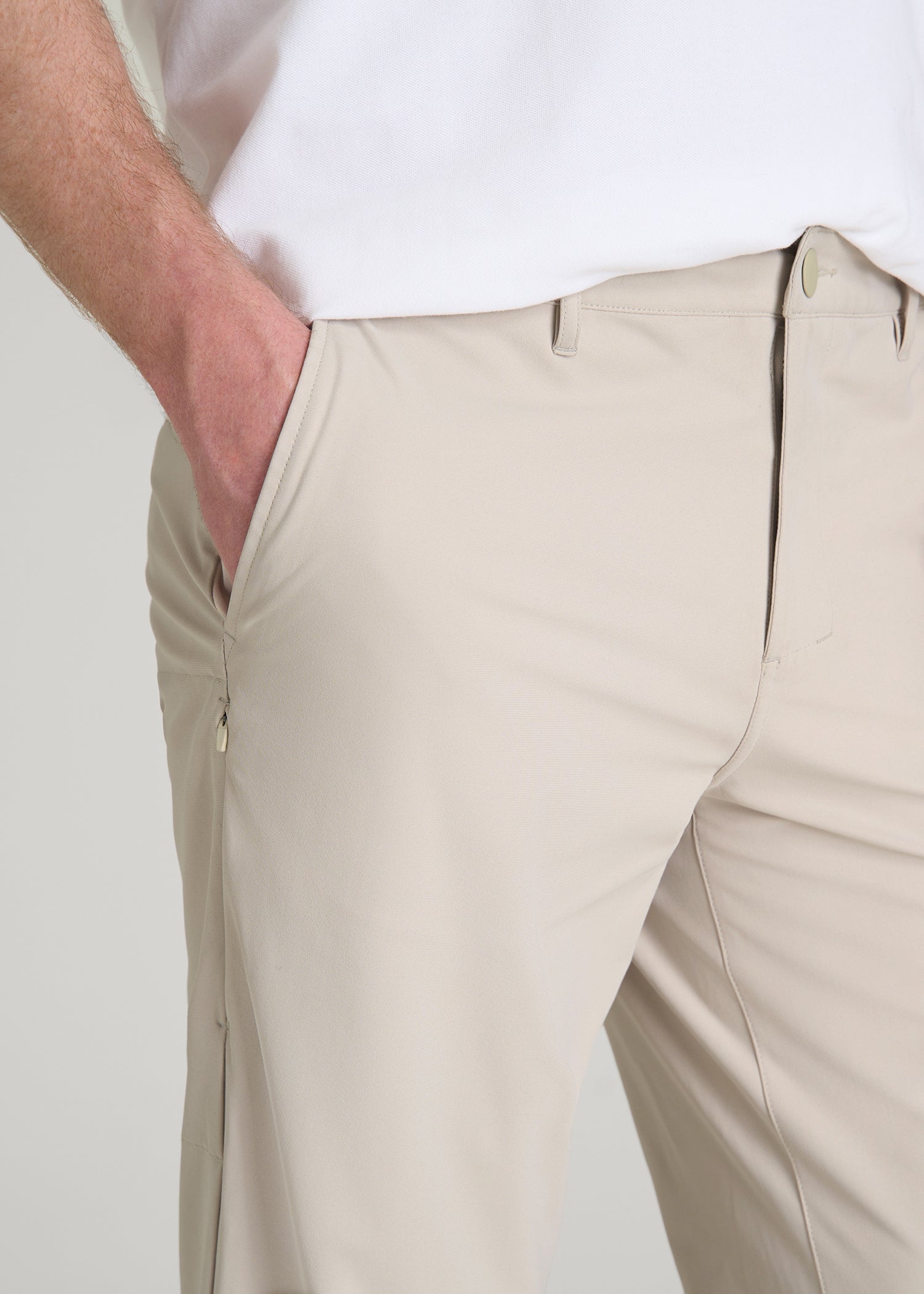 American Tall Men Traveler Chino 2.0 for Tall Men in Drywall Tan