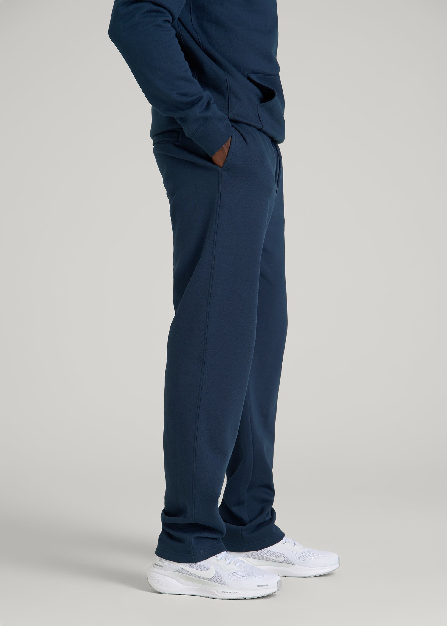 American Tall Men Core Motion Fleece Straight Leg Sweatpants for Tall Men in Navy Blue