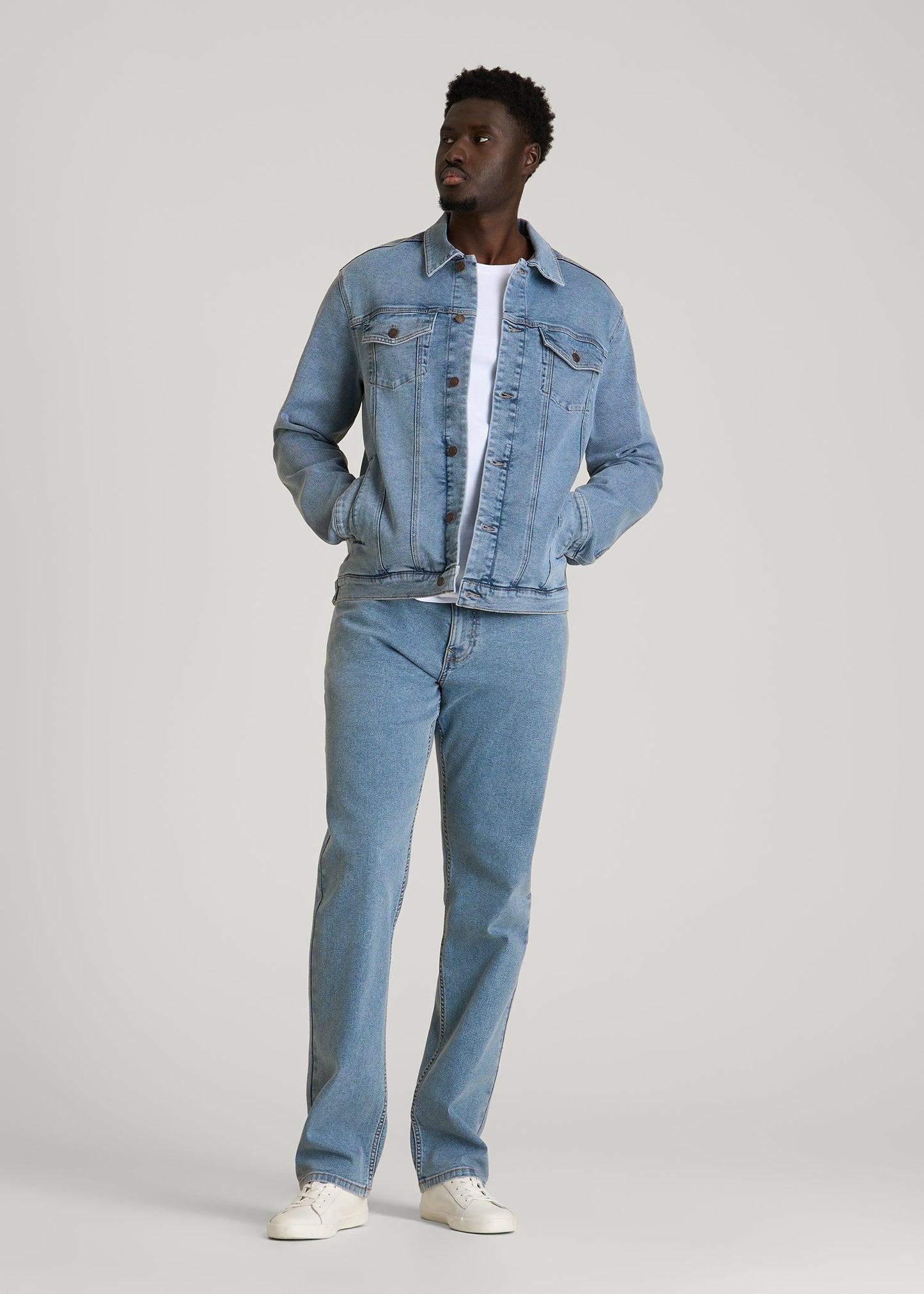 American Tall Men Classic Denim Jacket for Tall Men in Perfect Blue