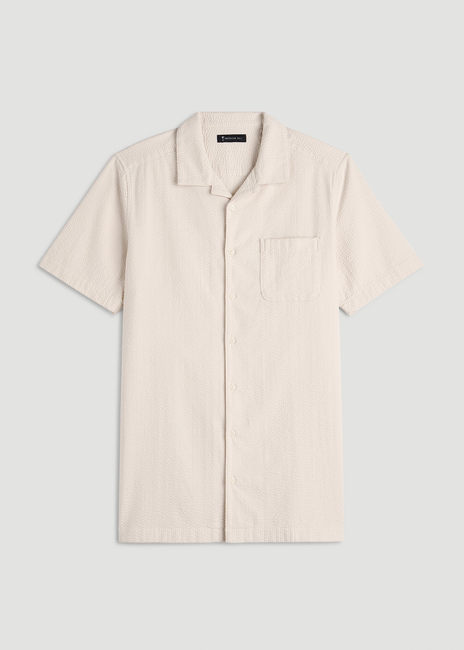 American Tall Men Seersucker Camp Collar Short Sleeve Shirt for Tall Men in White Sand