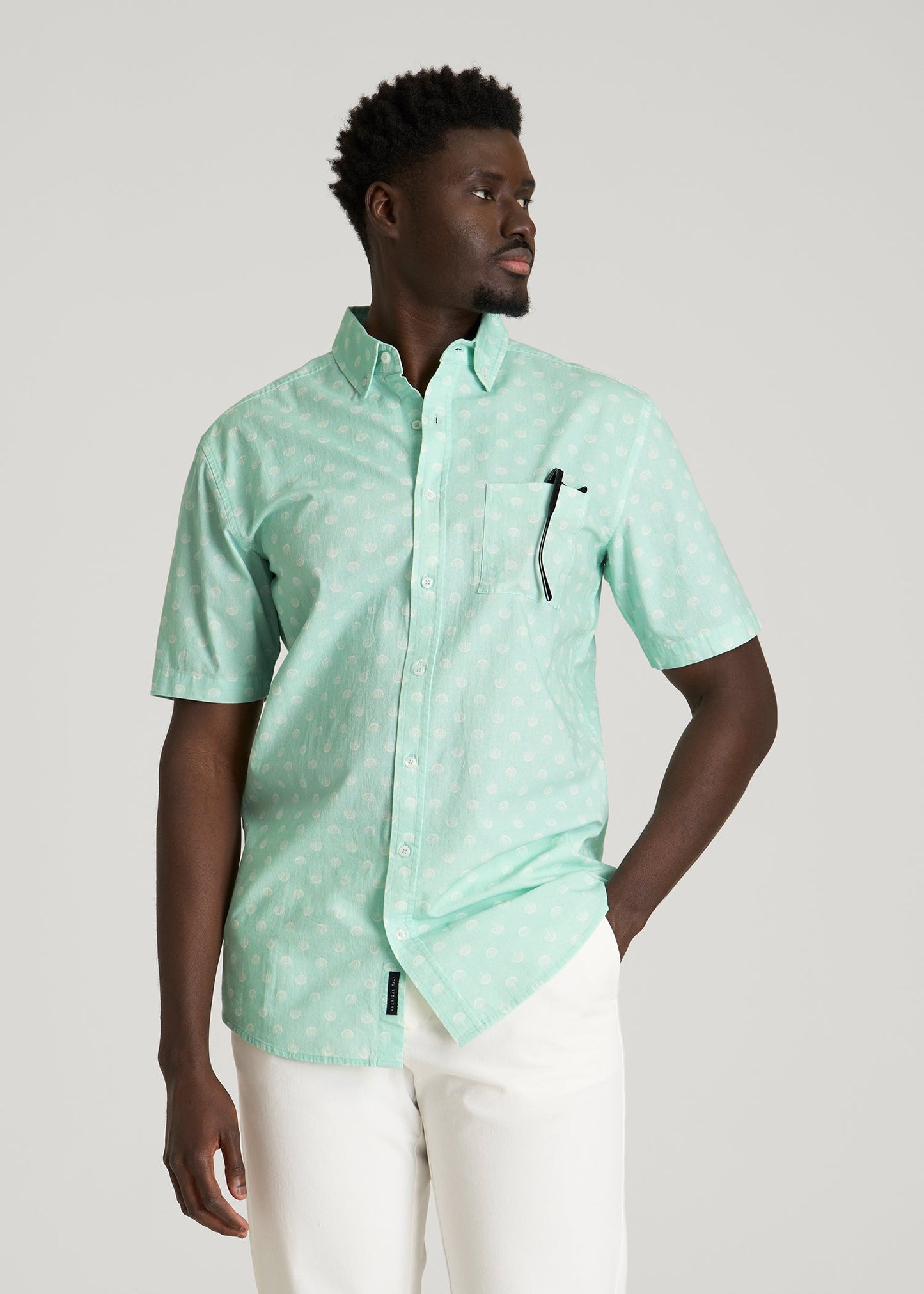 American Tall Men Short Sleeve Shirt for Tall Men in Opal Blue Dandelion