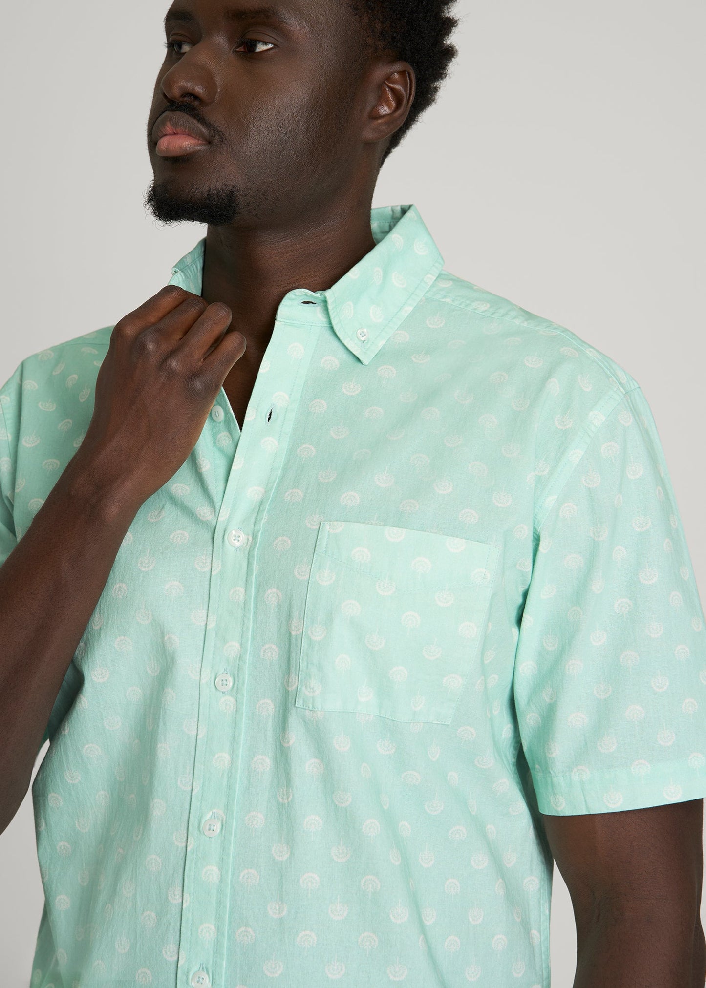 American Tall Men Short Sleeve Shirt for Tall Men in Opal Blue Dandelion