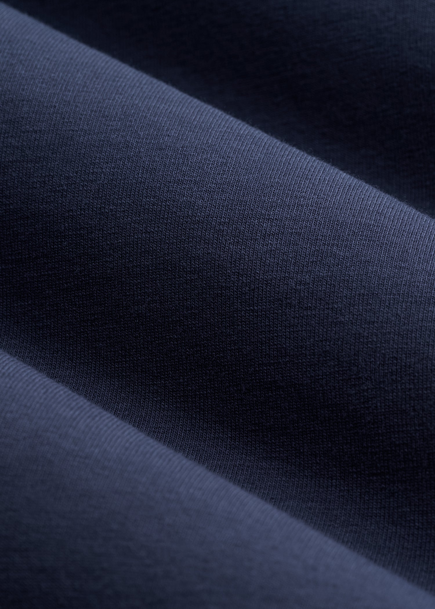 American Tall Men The Essential Slim Fit Long Sleeve Tee for Tall Men in Navy