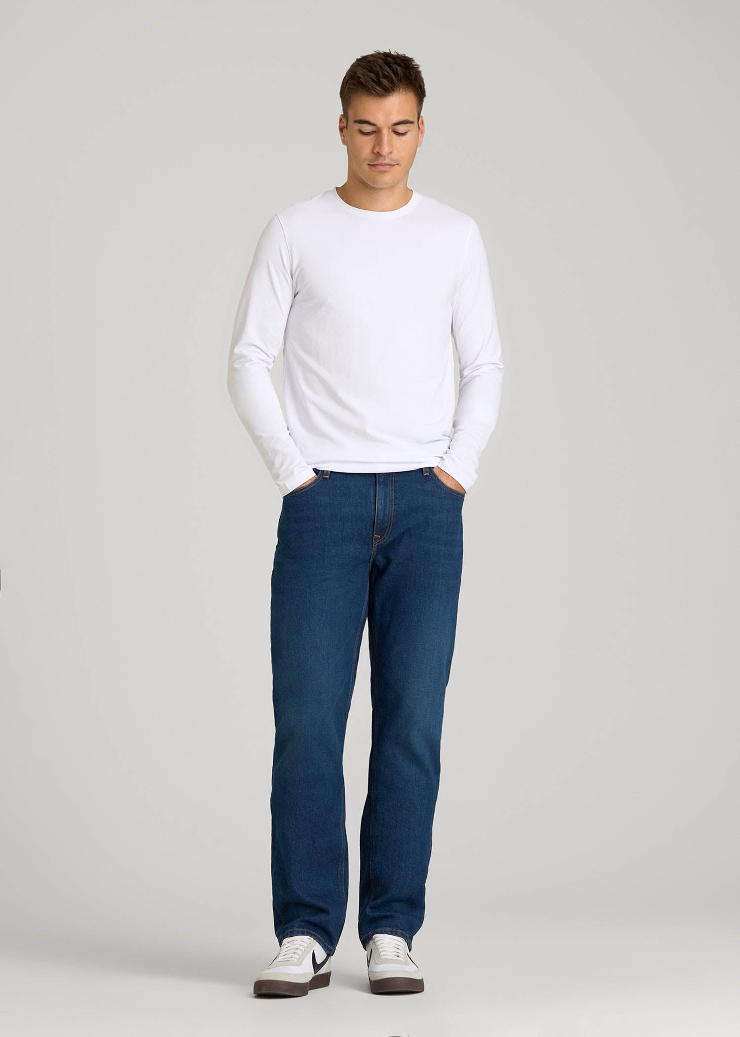 American Tall Men The Essential Modern Fit Crewneck Long Sleeve Tee for Tall Men in White