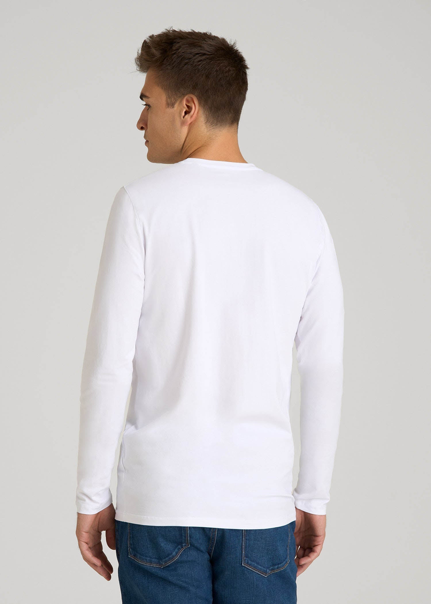 American Tall Men The Essential Modern Fit Crewneck Long Sleeve Tee for Tall Men in White