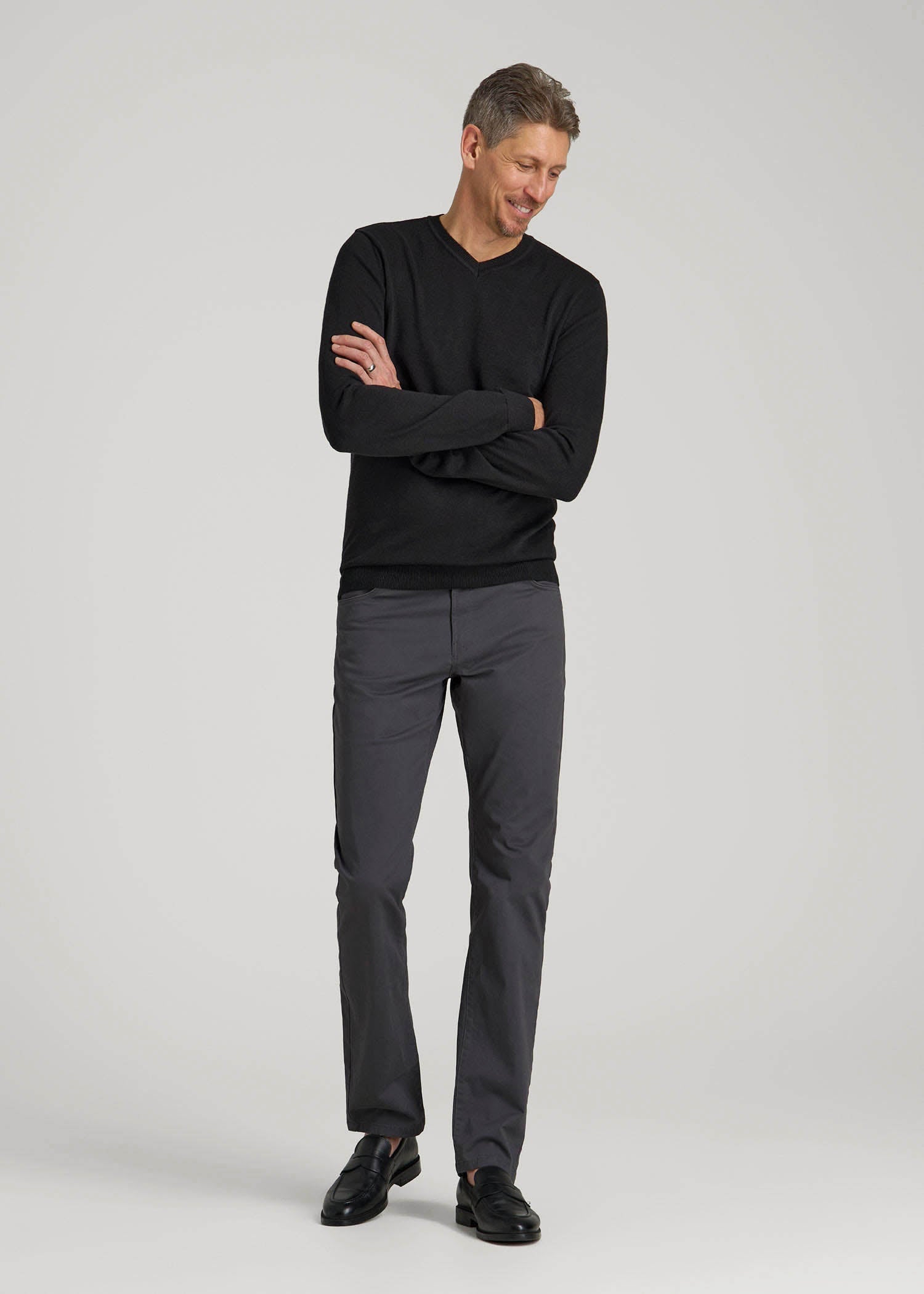 American Tall Men Everyday V-Neck Sweater for Tall Men in Black