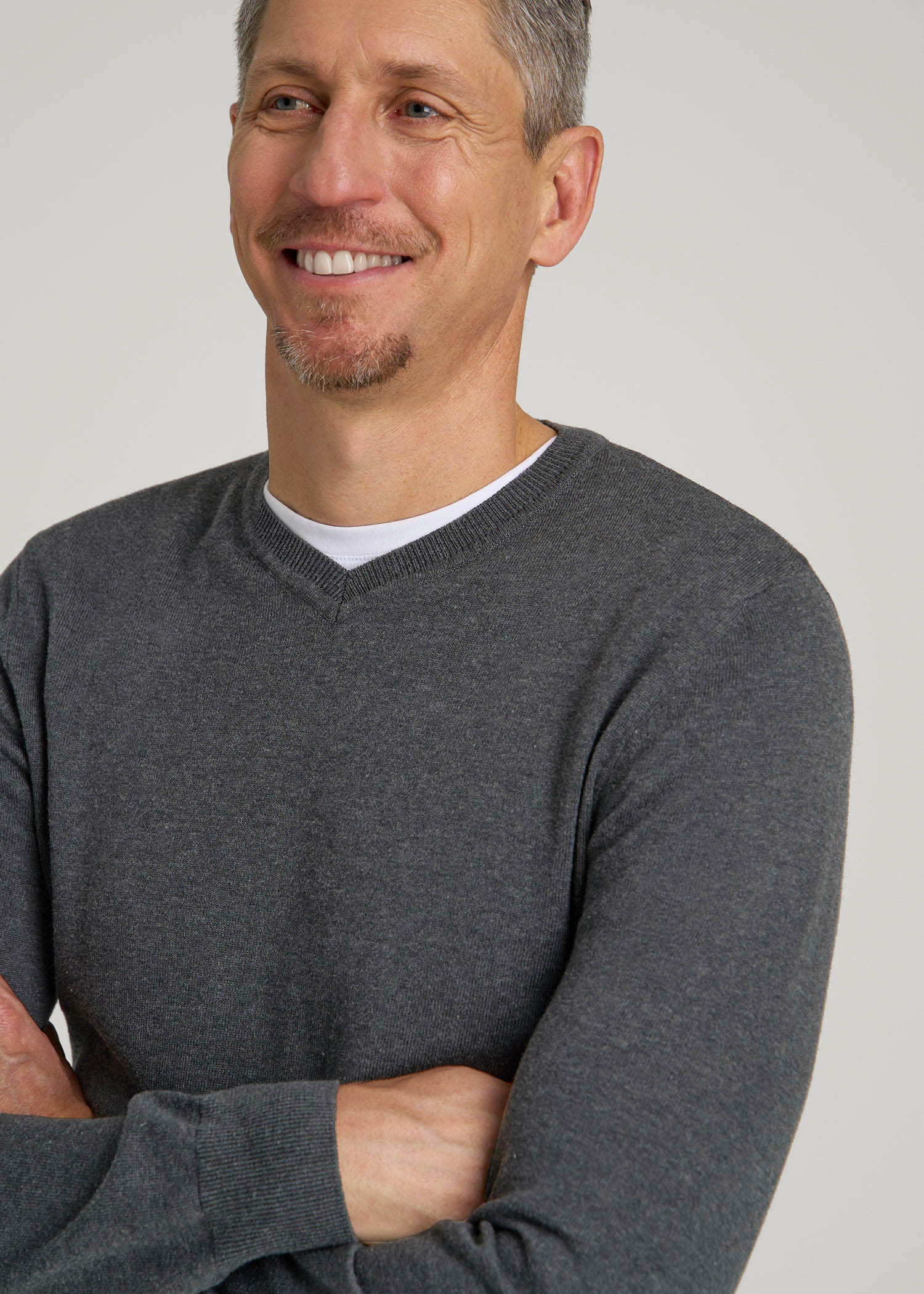 American Tall Men Everyday V-Neck Sweater for Tall Men in Charcoal Mix