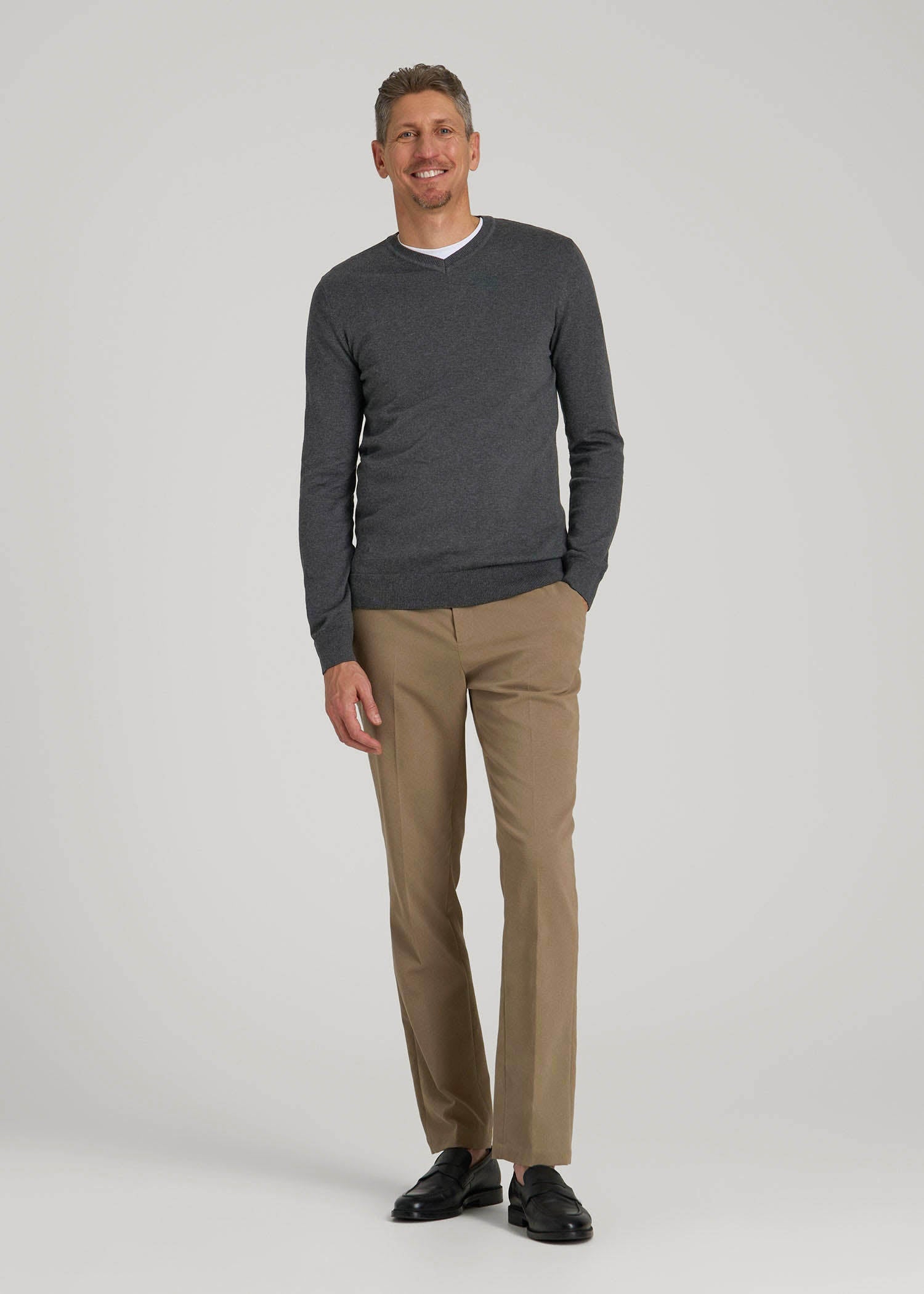 American Tall Men Everyday V-Neck Sweater for Tall Men in Charcoal Mix