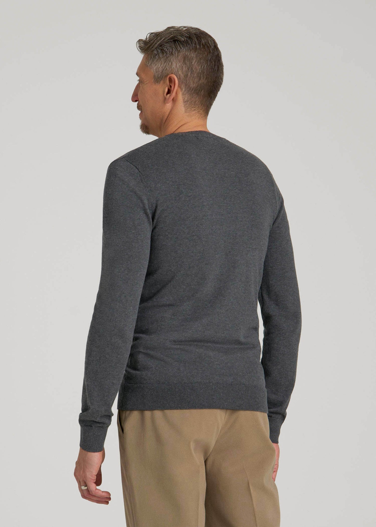 American Tall Men Everyday V-Neck Sweater for Tall Men in Charcoal Mix