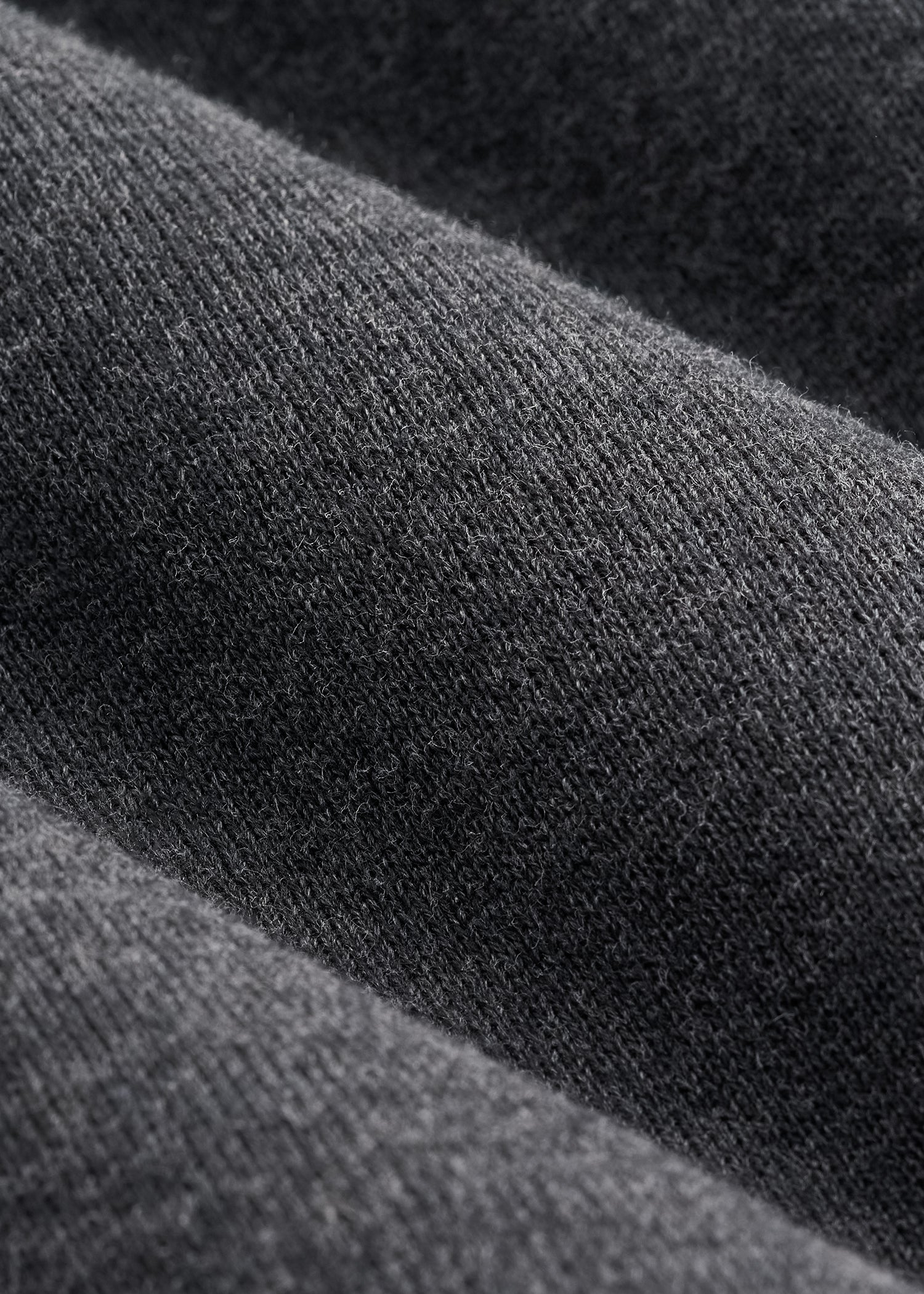 American Tall Men Everyday V-Neck Sweater for Tall Men in Charcoal Mix