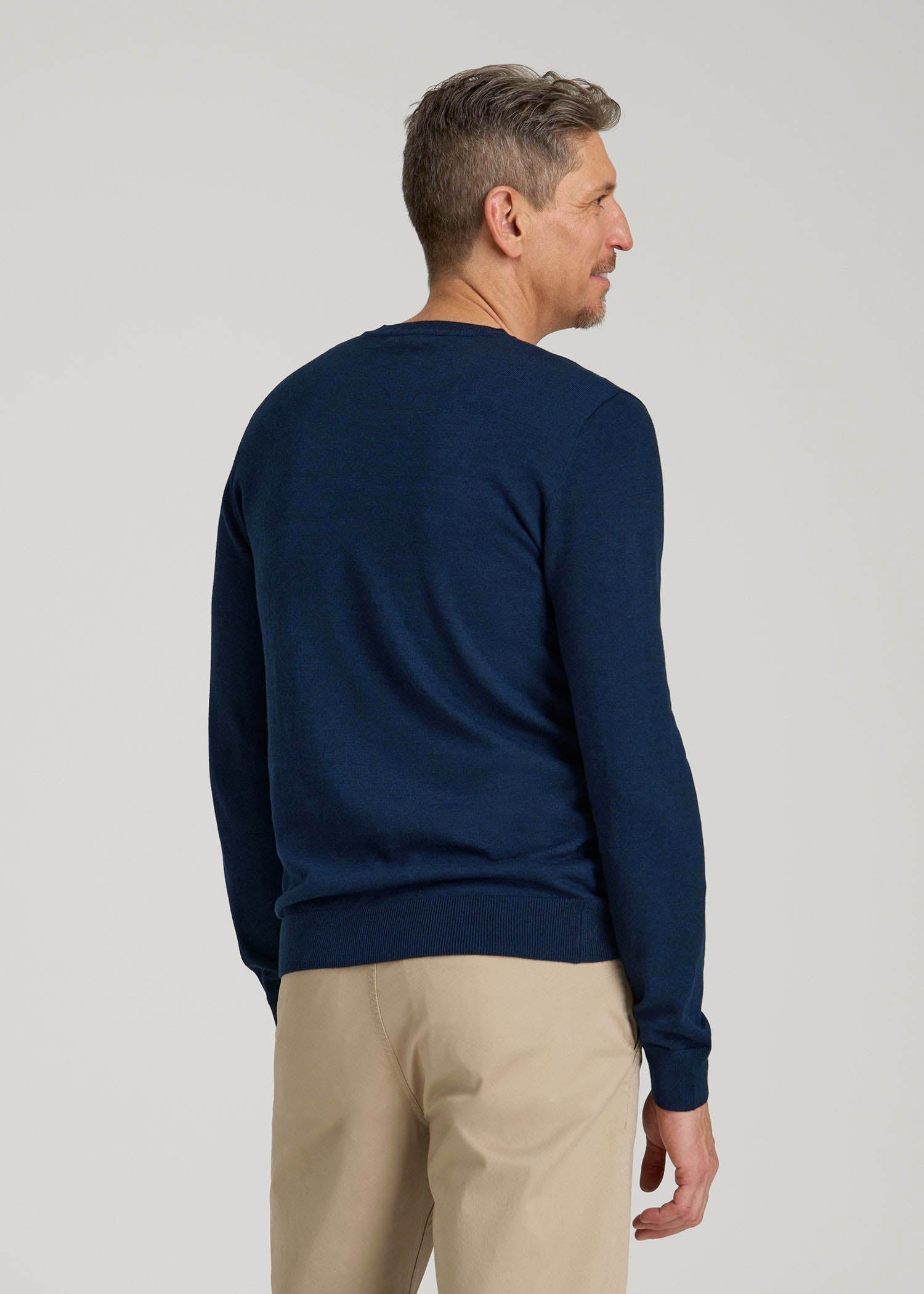 American Tall Men Everyday V-Neck Sweater for Tall Men in Patriot Blue