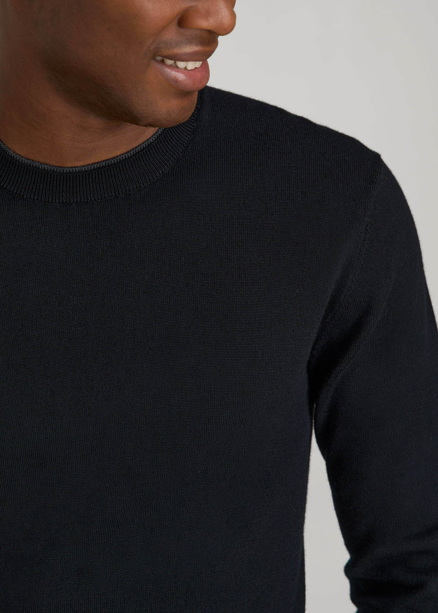 American Tall Men Merino Wool Crewneck Tip Sweater for Tall Men in Black