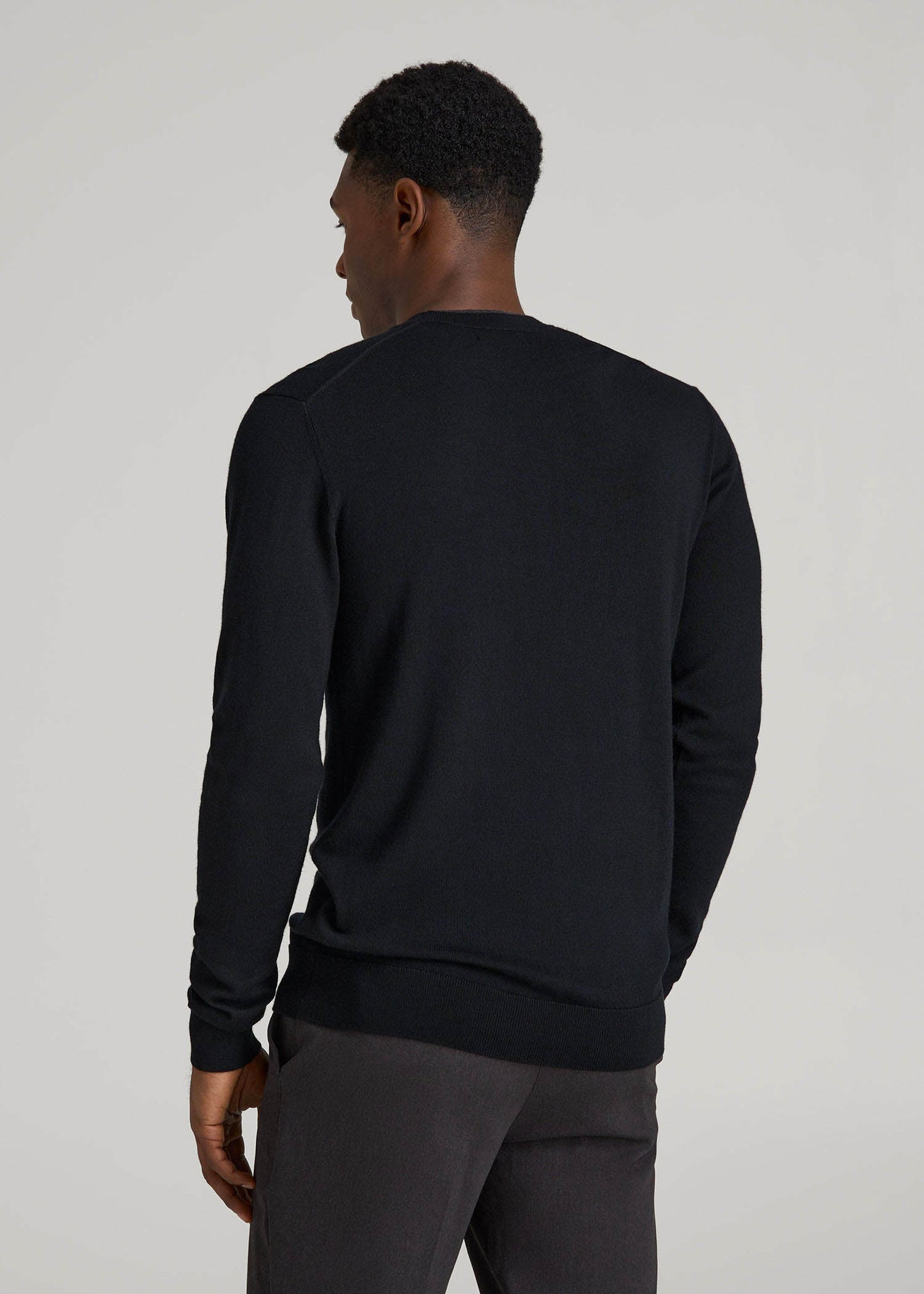 American Tall Men Merino Wool Crewneck Tip Sweater for Tall Men in Black
