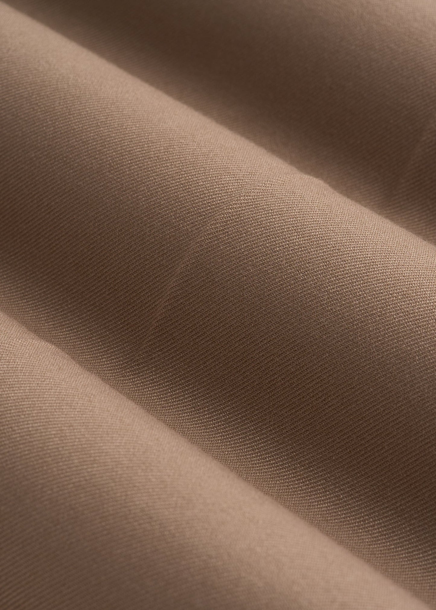 American Tall Men Relaxed Pleated Trousers for Tall Men in Dark Sand