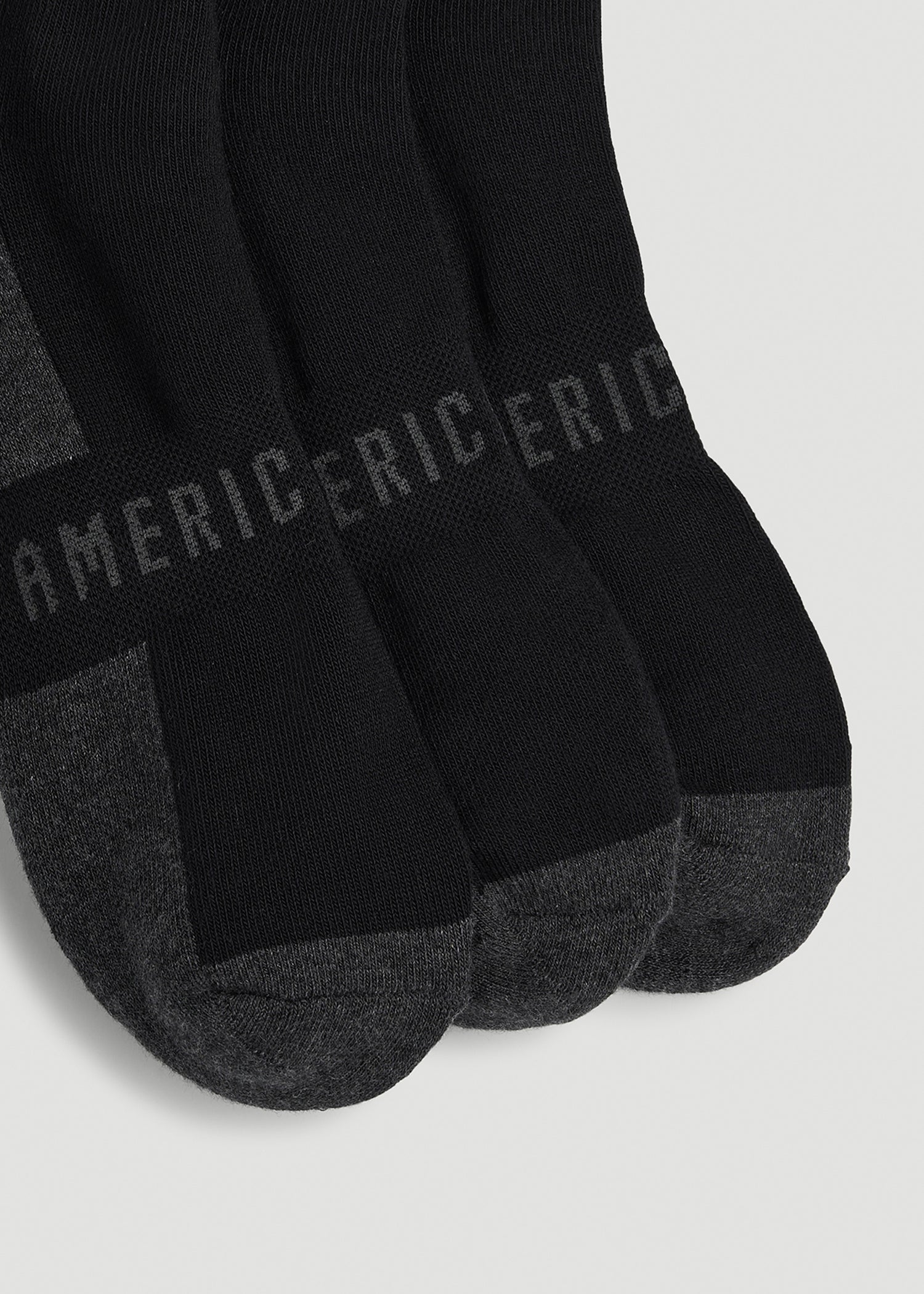 American Tall Men 3-Pack Quarter Socks for Tall Men in Black with Grey