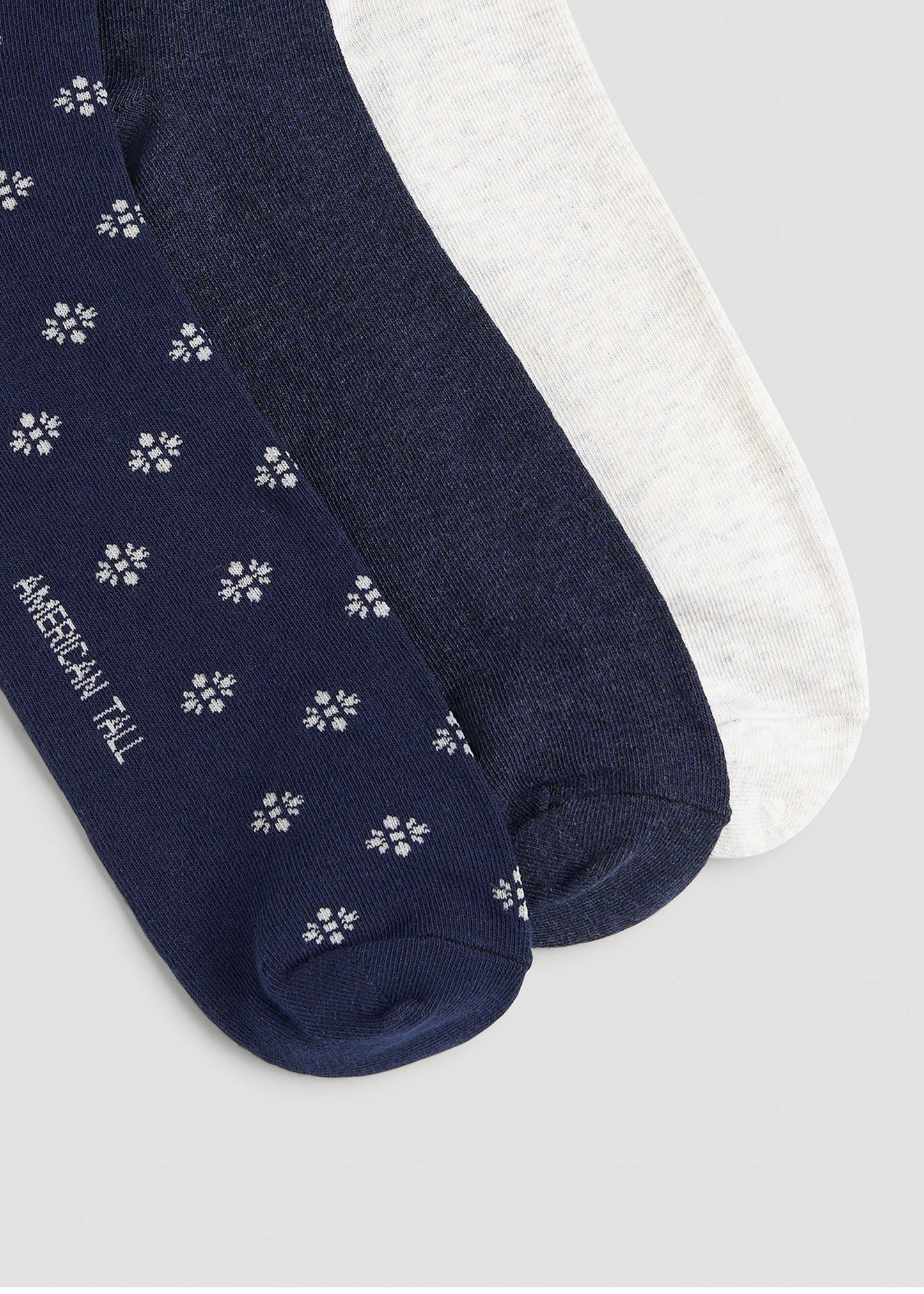 American Tall Men Dress Socks Size 14 to 17 (3-Pack) for Tall Men in Navy/White Sand