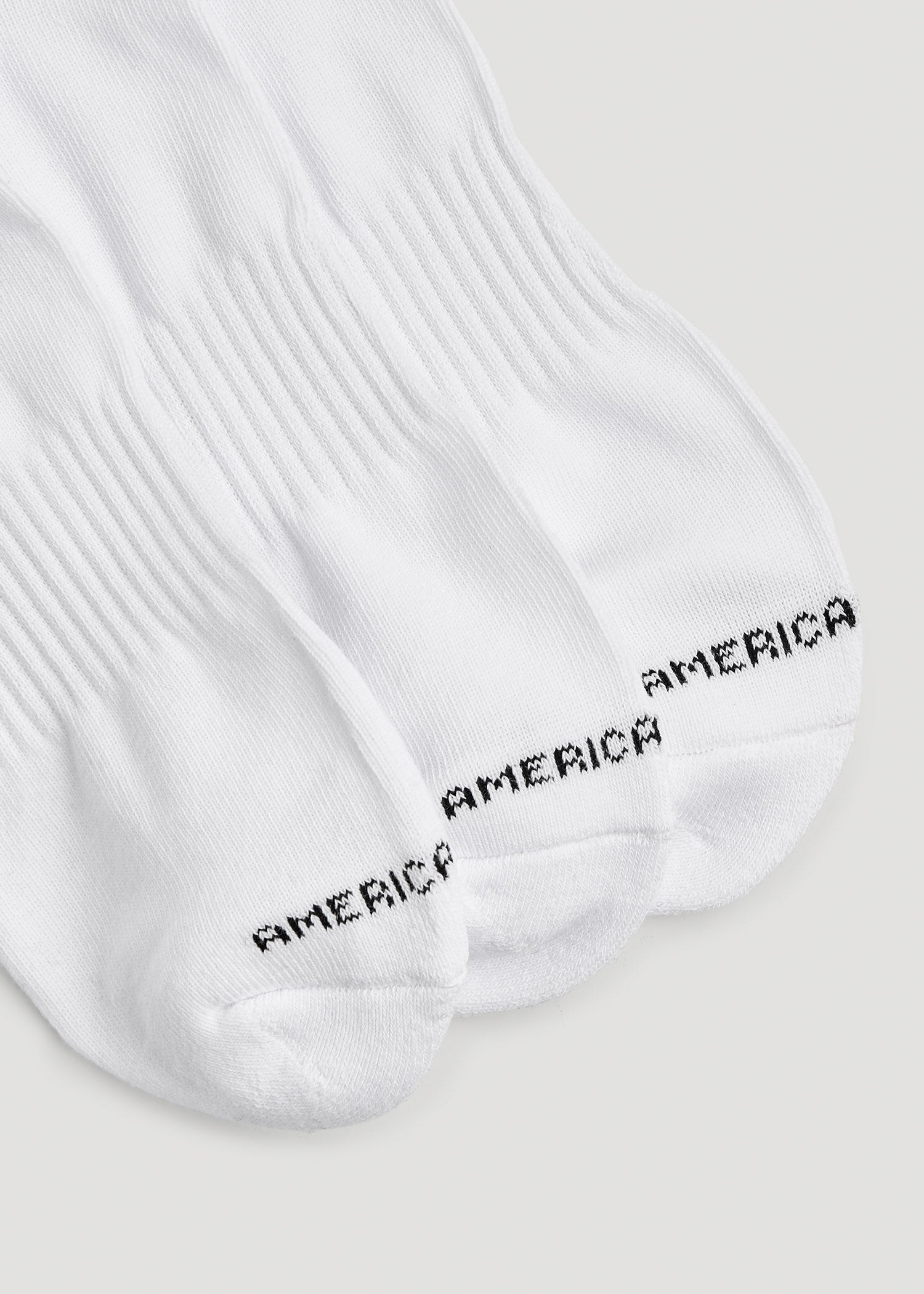 American Tall Men Athletic Mid Ankle Socks (X-Large Size: 14-17) for Tall Men in White