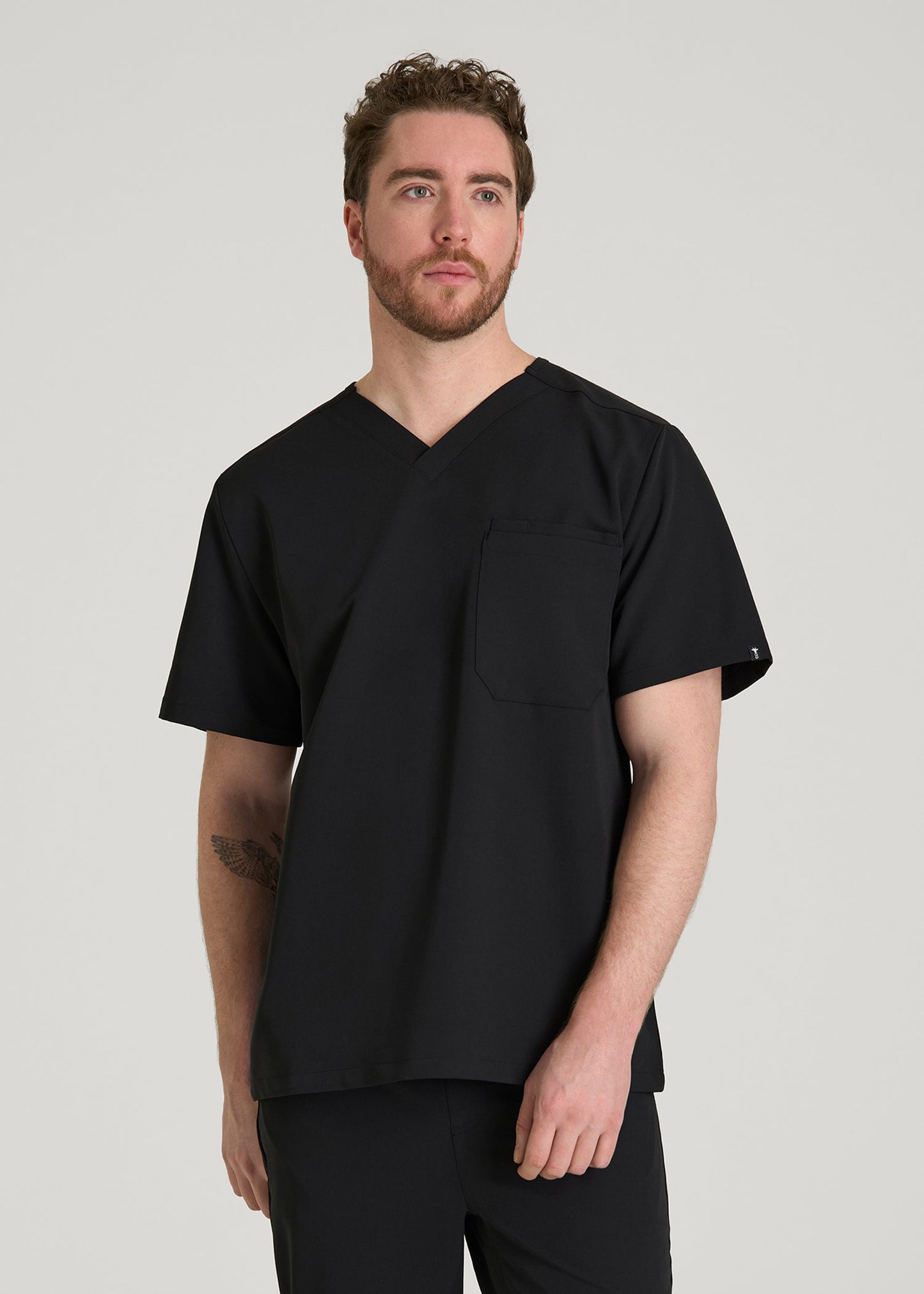 American Tall Men Short-Sleeve V-Neck Scrub Top for Tall Men in Black