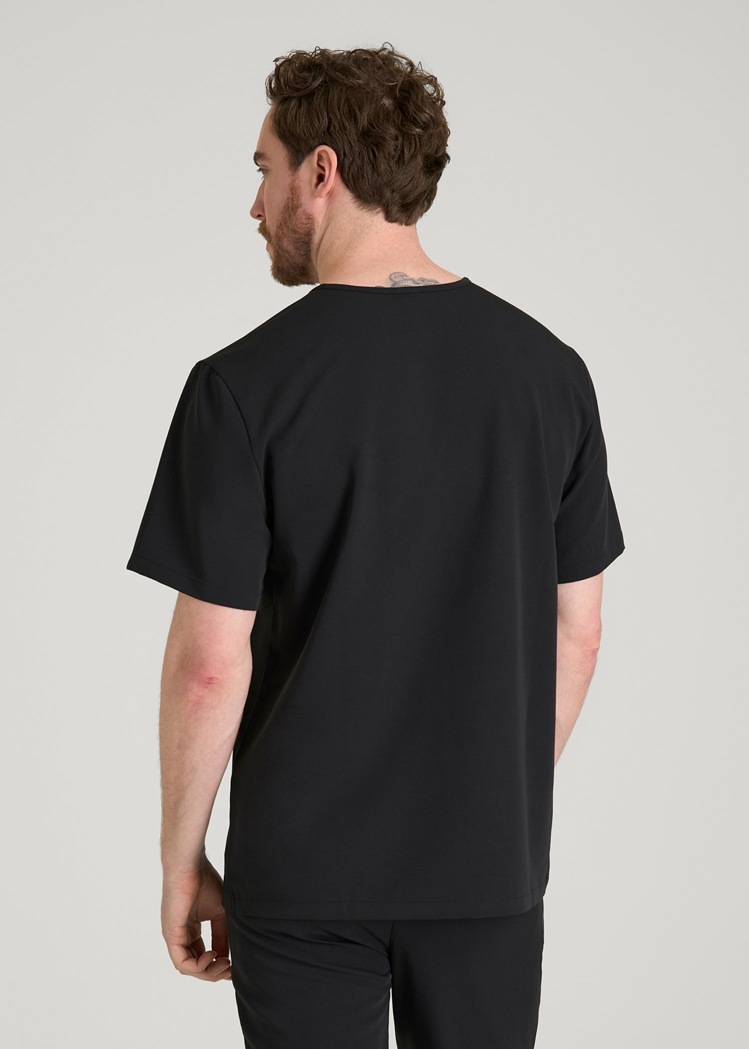 American Tall Men Short-Sleeve V-Neck Scrub Top for Tall Men in Black