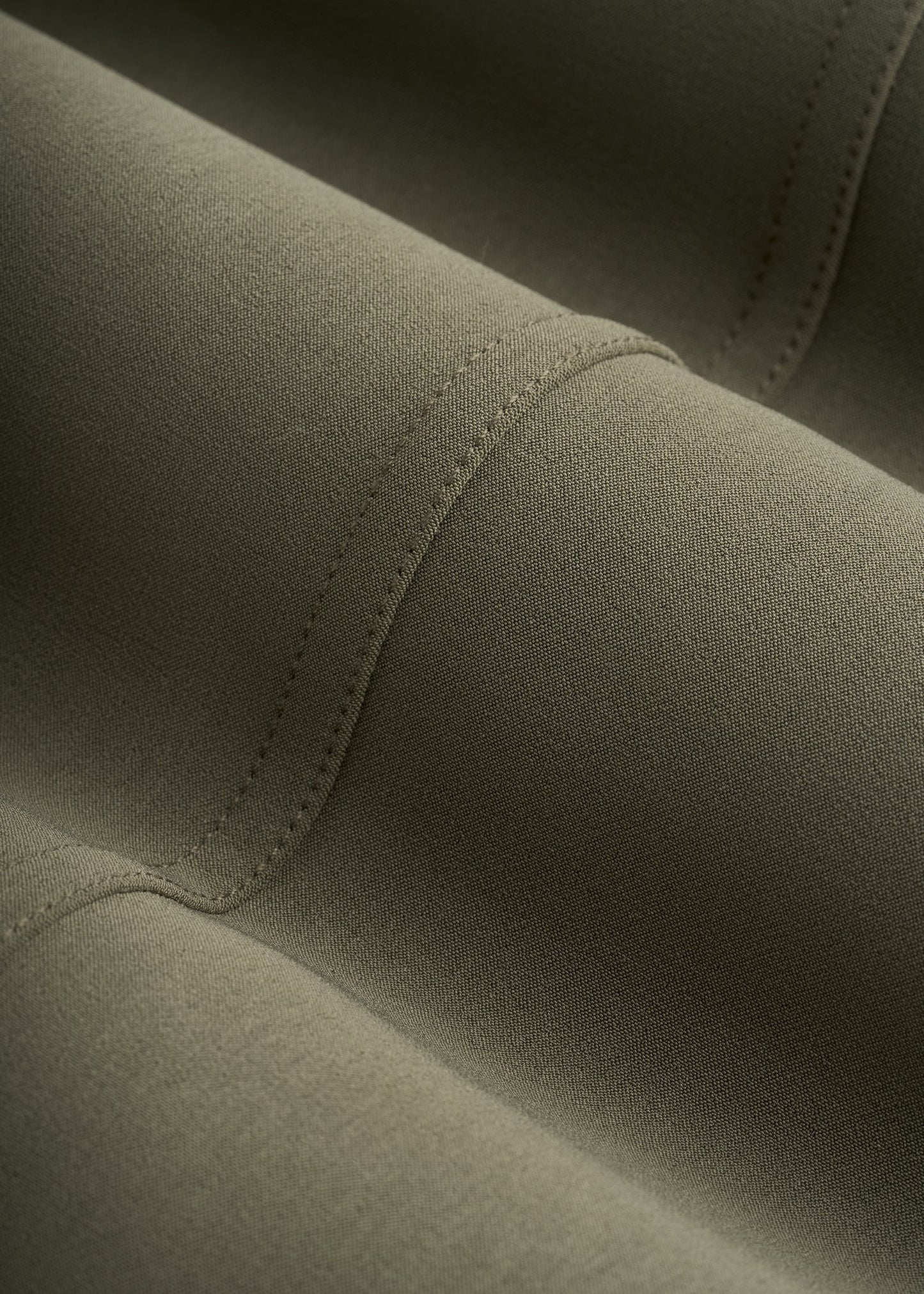 American Tall Women Traveler Cargo Pant for Tall Women in Olive