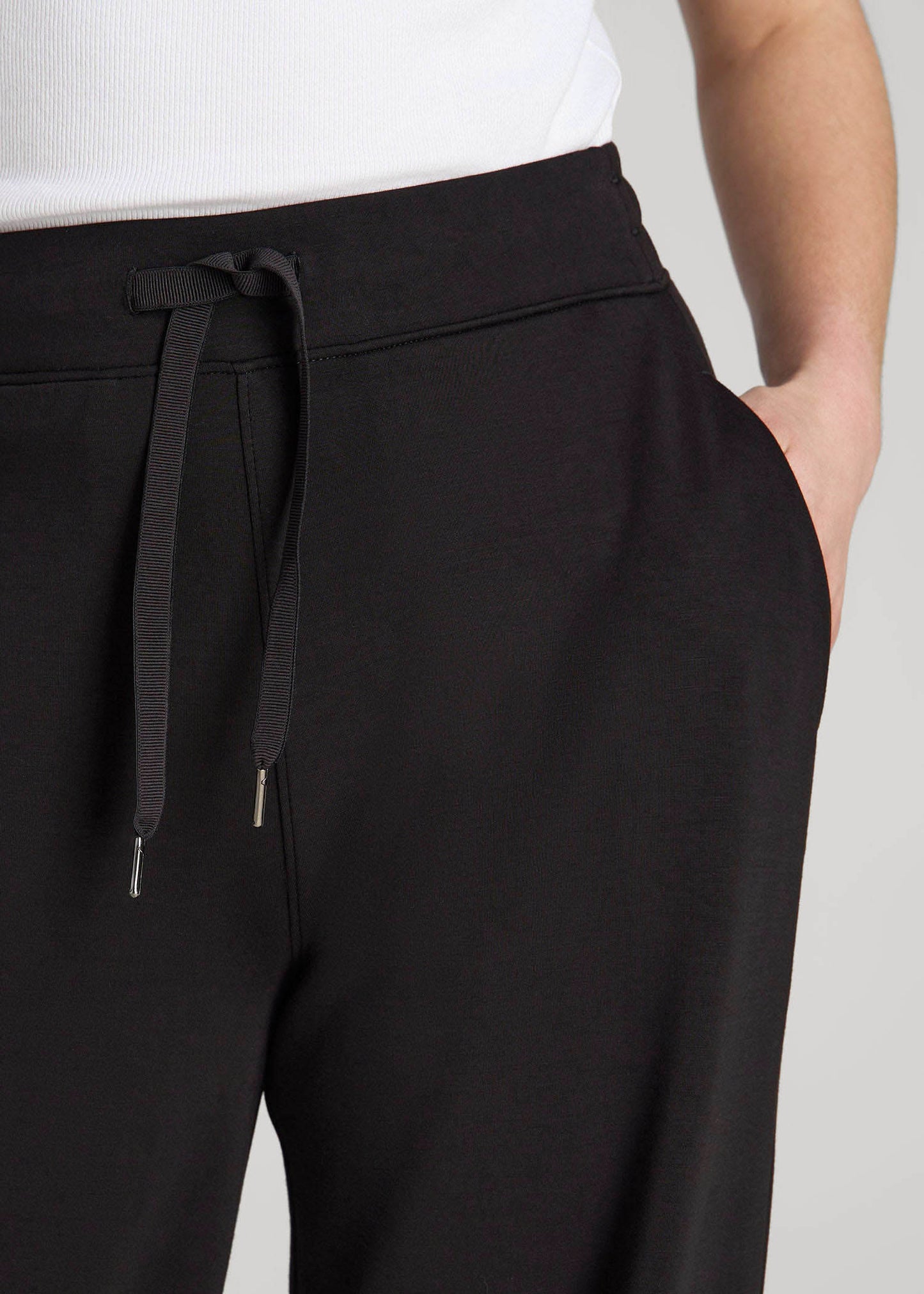 American Tall Women Pull-On Tie Waist Wide Leg Pants for Tall Women in Black