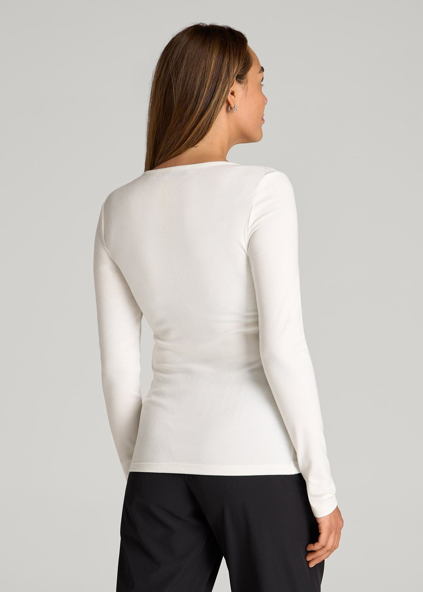 American Tall Women Long Sleeve Ribbed Crewneck Henley Shirt for Tall Women in Cream