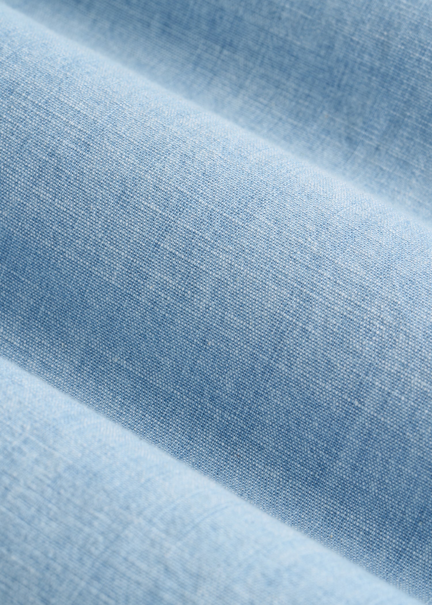 American Tall Women Stretch Chambray Shirt for Tall Women in Light Blue Chambray