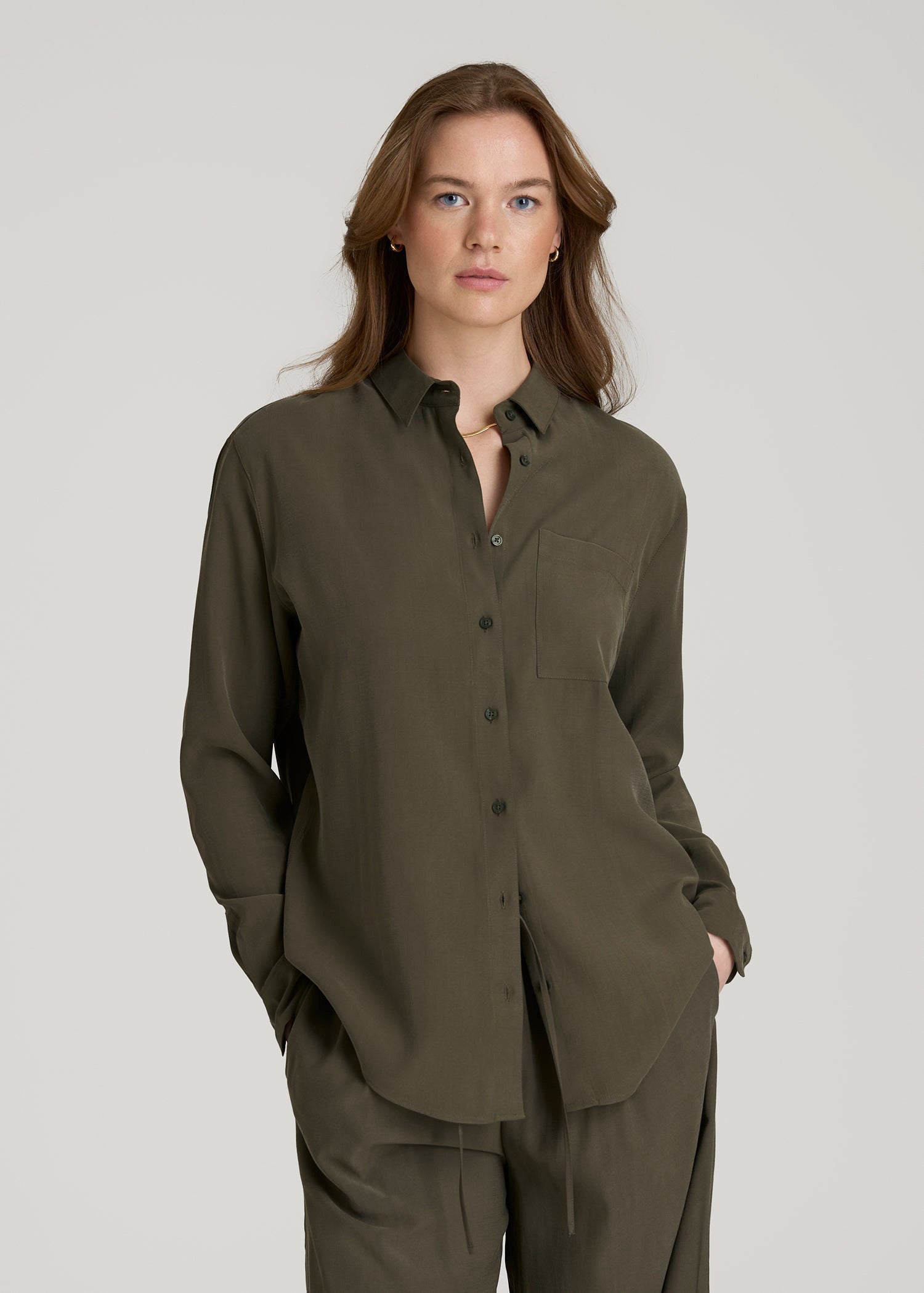 American Tall Women Relaxed Button-Up Single-Pocket Blouse for Tall Women in Forest Night