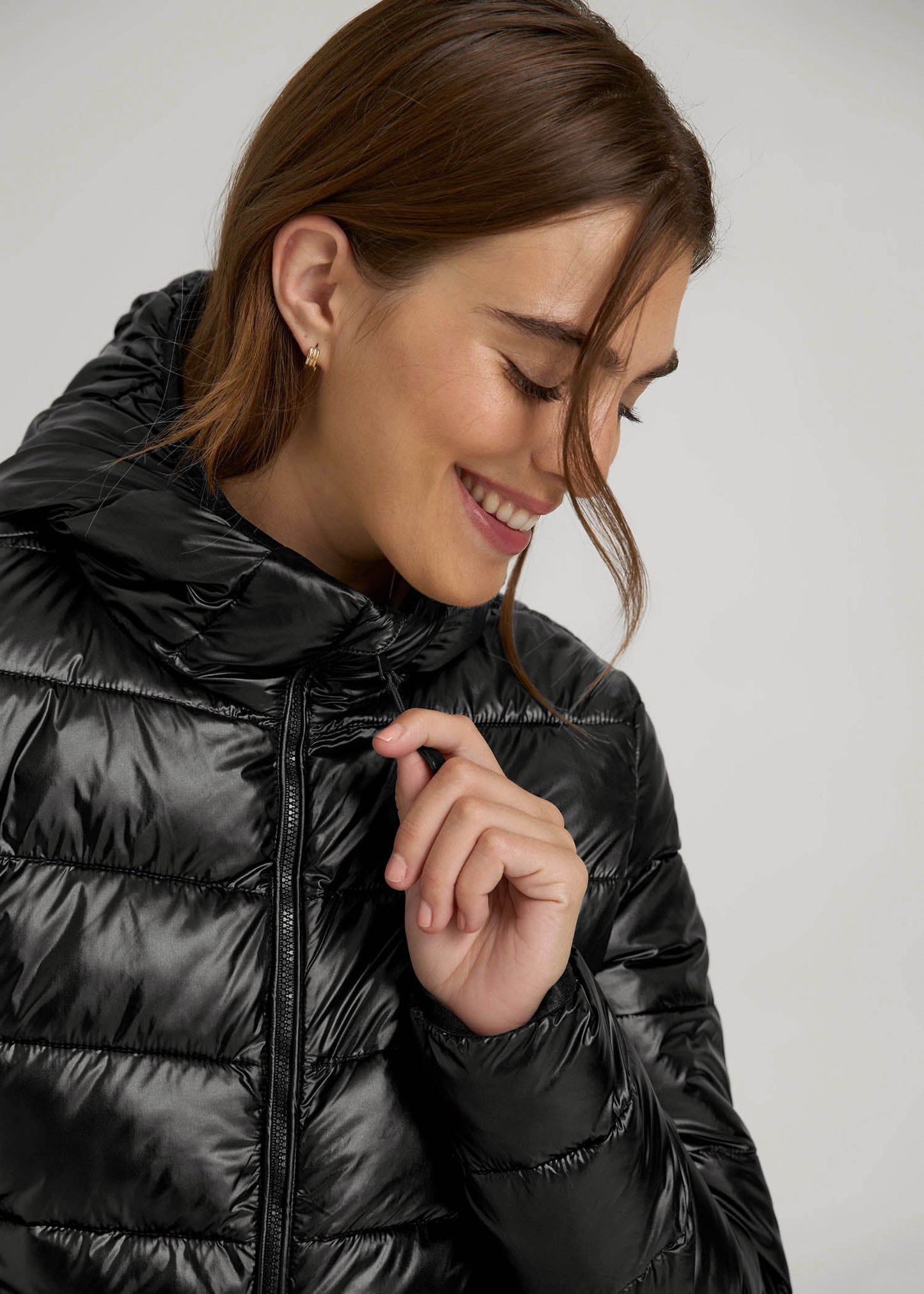 American Tall Women|Men Packable Short Puffer Jacket for Tall Women in Glossy Black