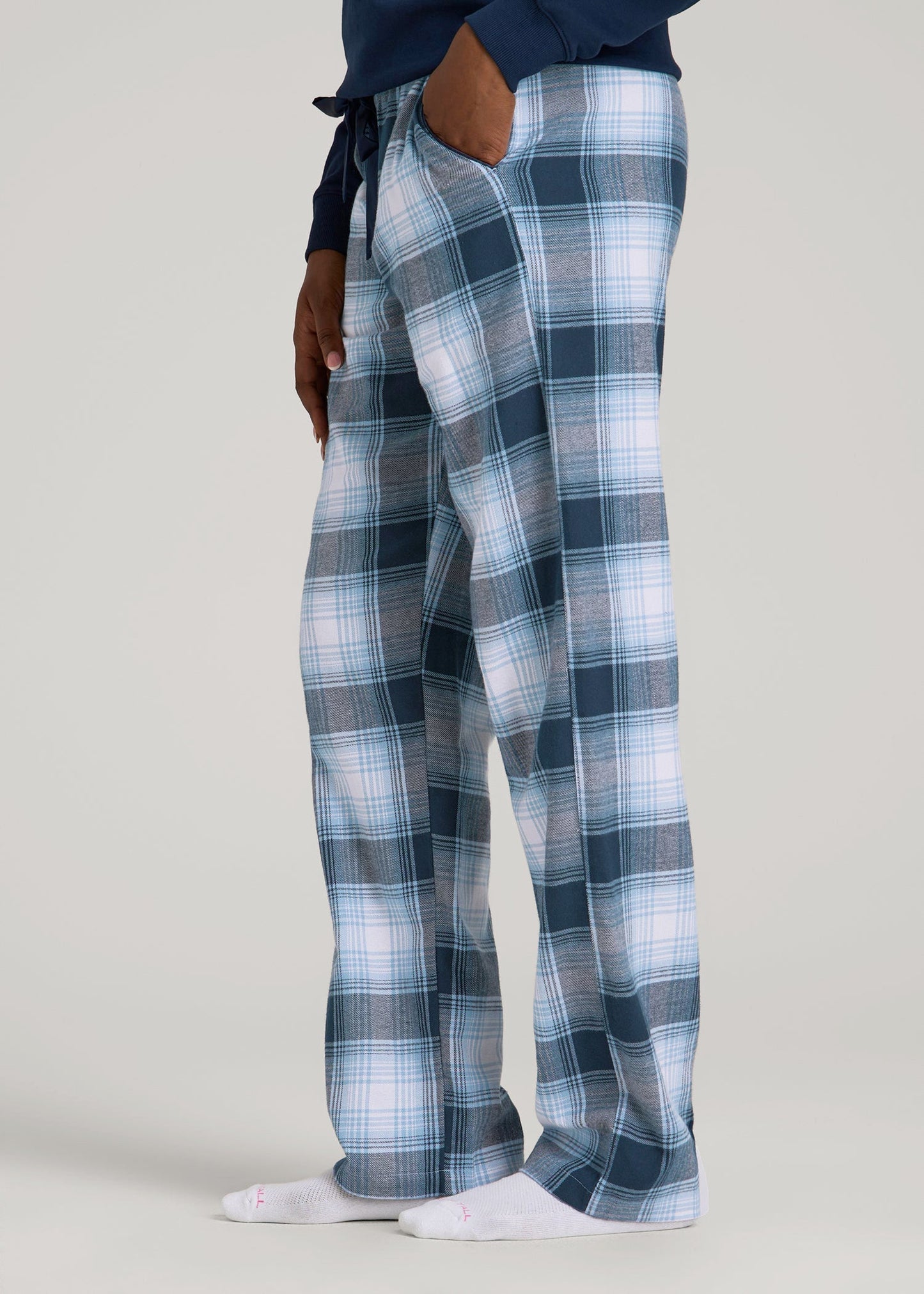 American Tall Women Tie Waist Flannel Pajama Pants for Tall Women in Blue and White Plaid