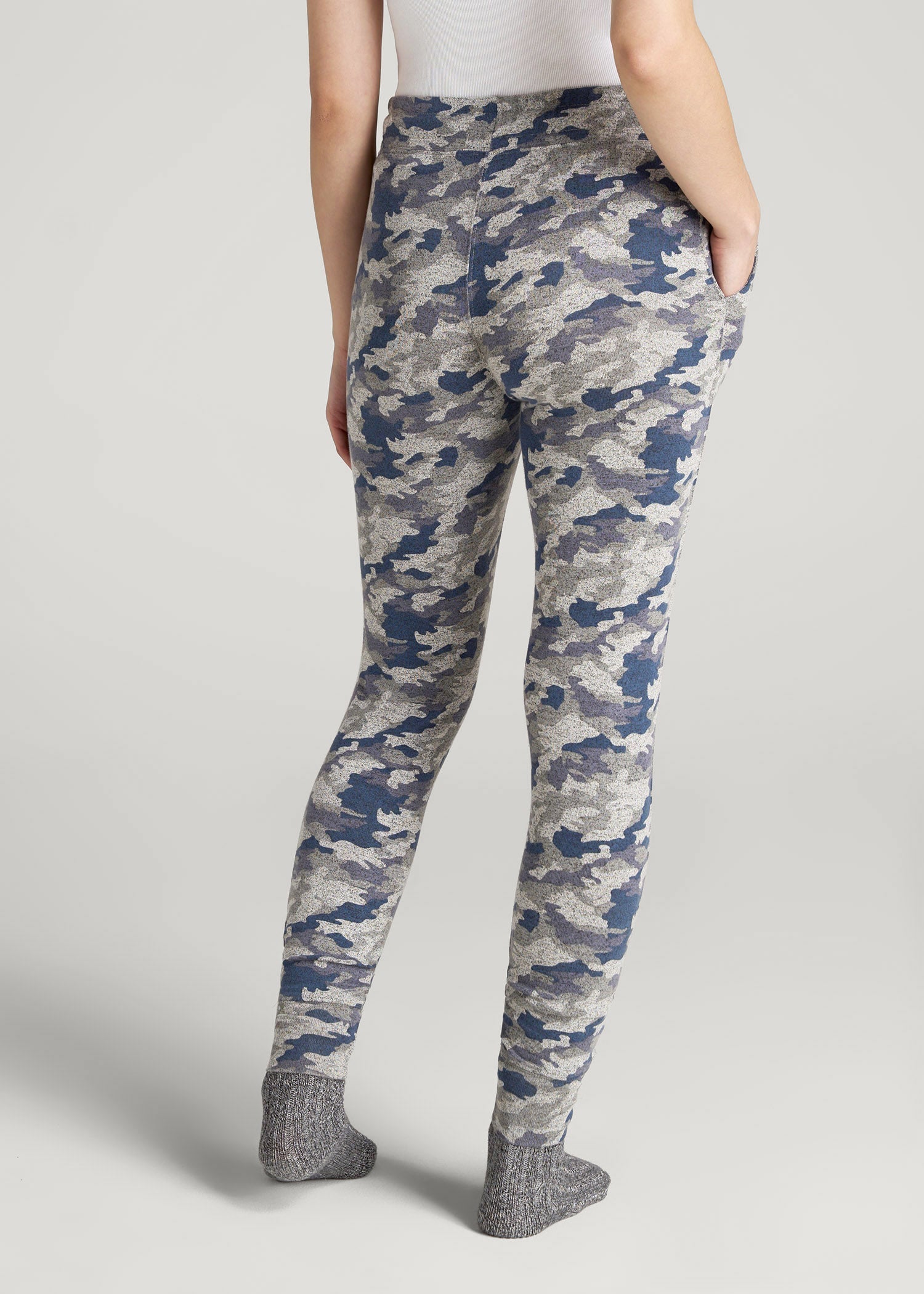 American Tall Women Cozy Lounge Joggers for Tall Women in Camo