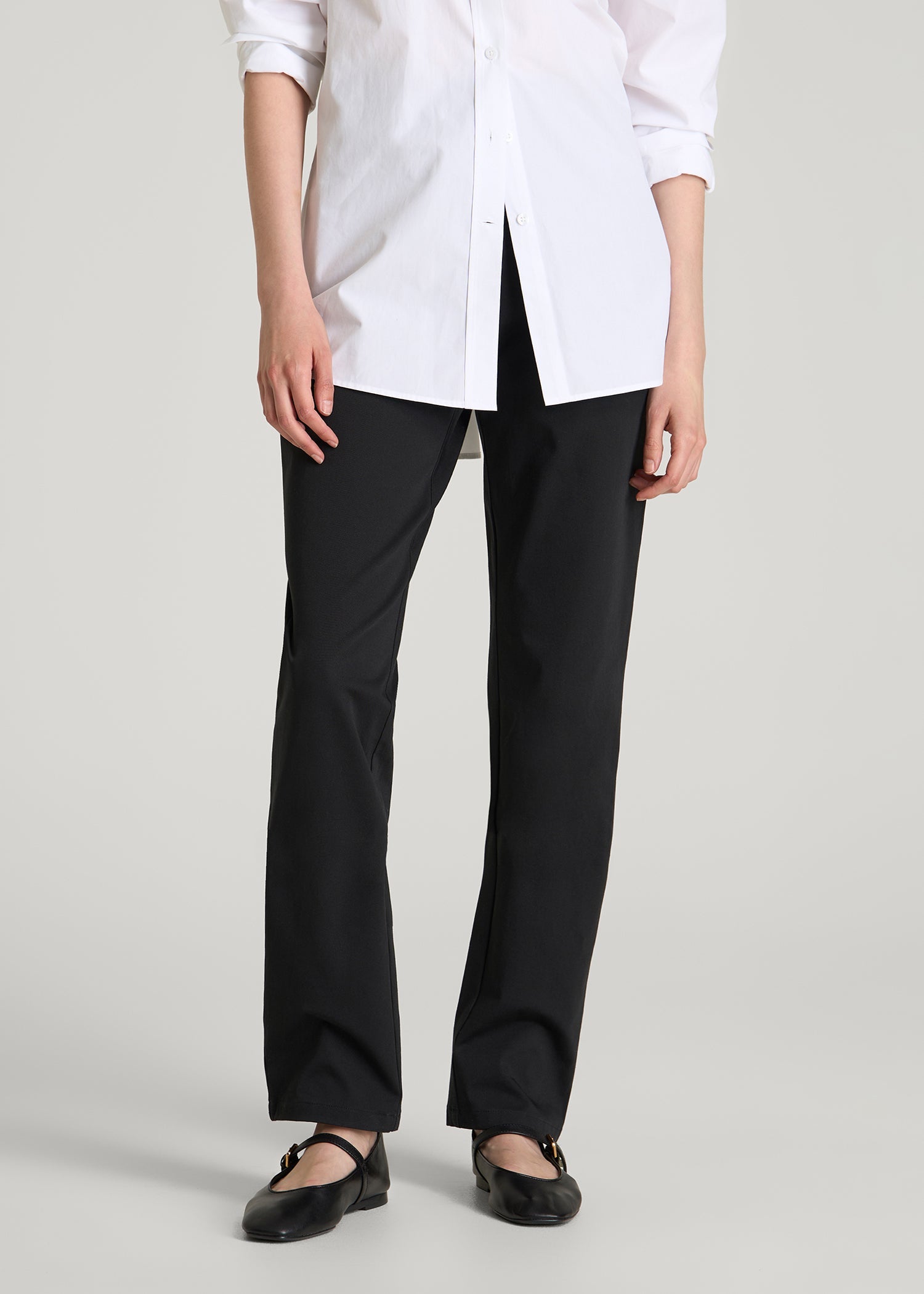 American Tall Women Stretch Commuter Tapered Fit Chino Pants for Tall Women in Black