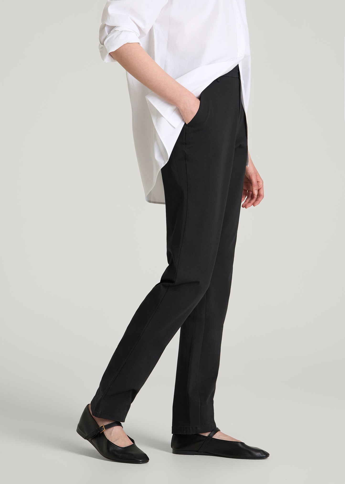 American Tall Women Stretch Commuter Tapered Fit Chino Pants for Tall Women in Black