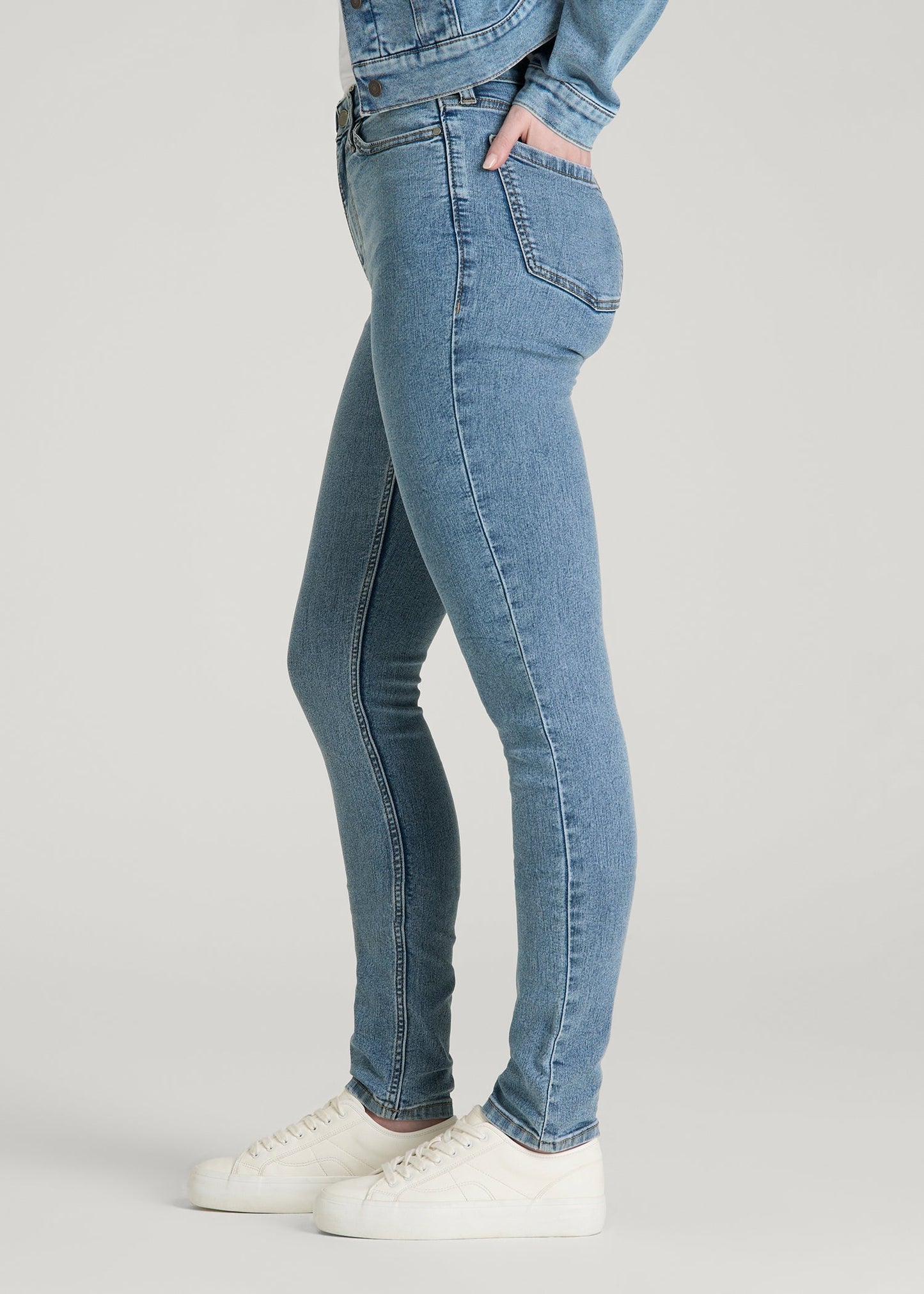 American Tall Women Georgia High-Rise Skinny Jeans for Tall Women in Perfect Blue