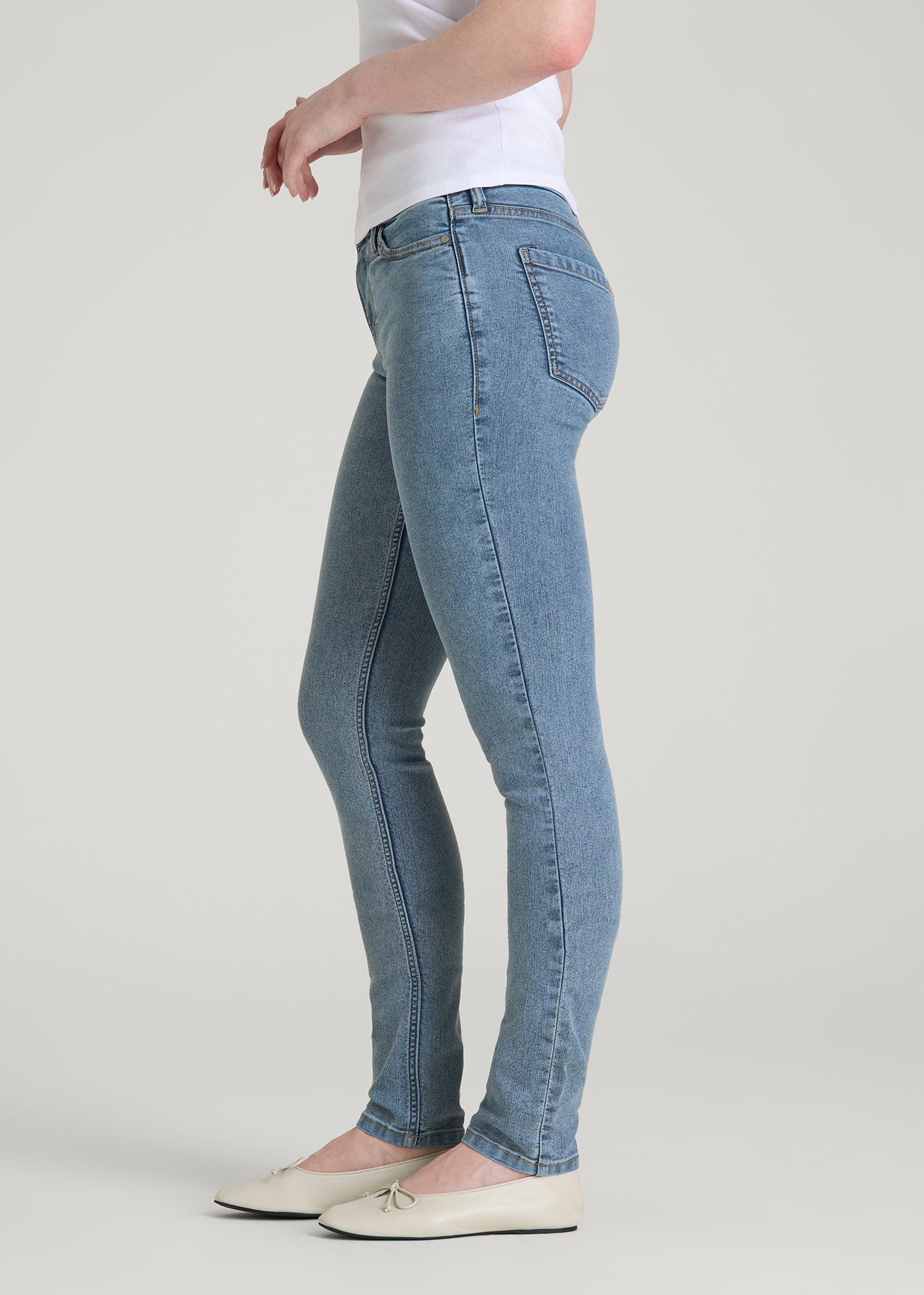 American Tall Women Sarah Mid-Rise Skinny Jeans for Tall Women in Perfect Blue