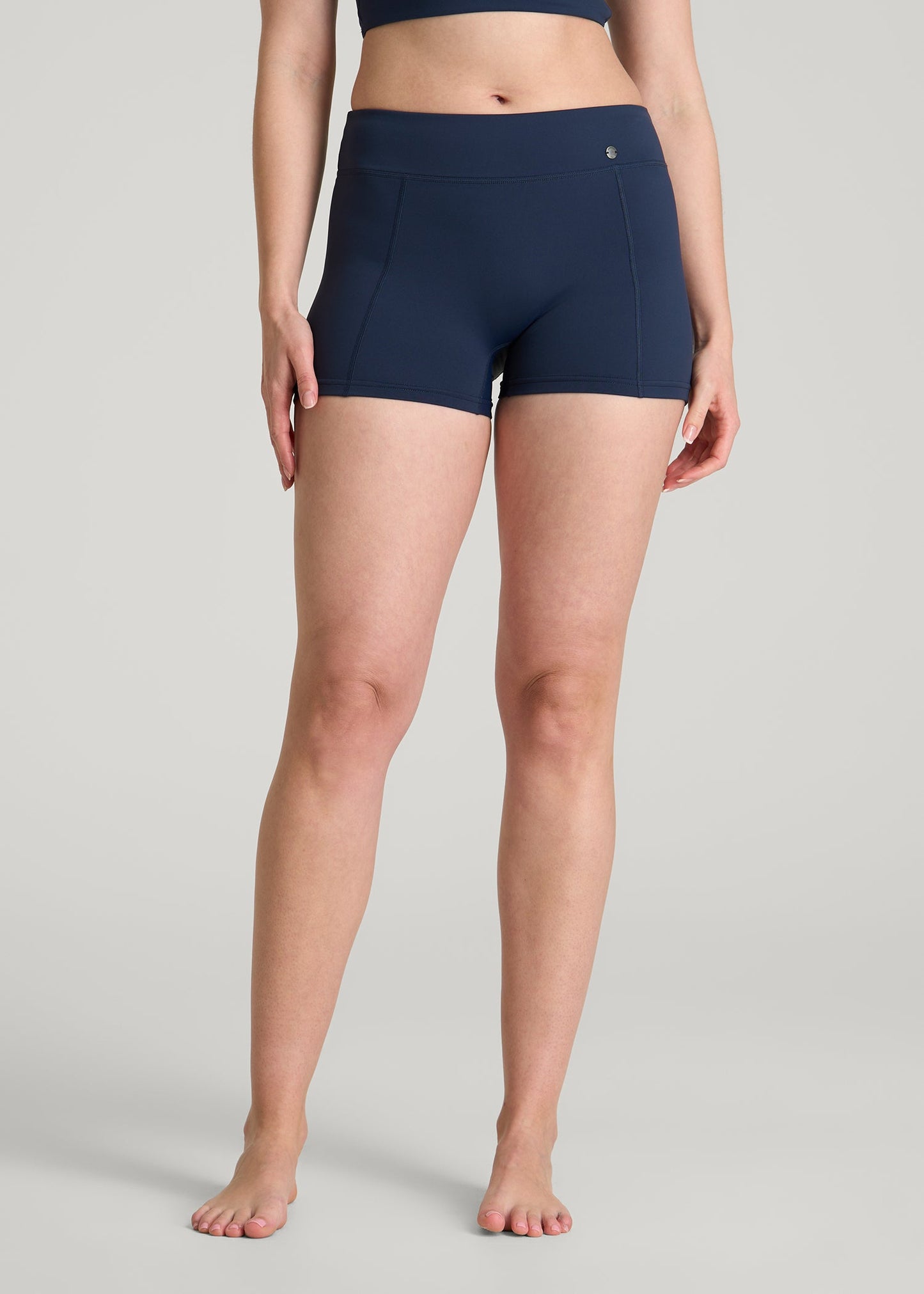 American Tall Women Fitted Hybrid Shorts for Tall Women in Navy Blue