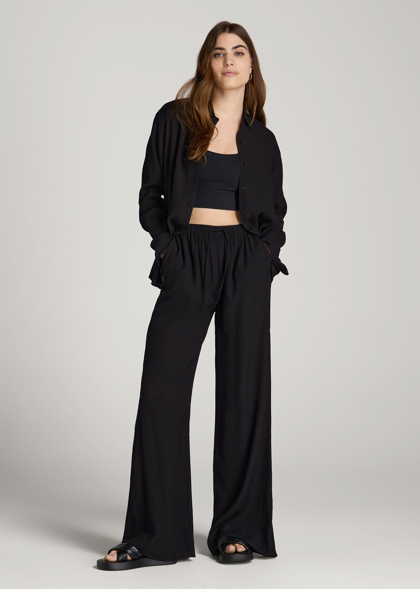 American Tall Women Crinkle Pull-on Wide-leg Pants for Tall Women in Black