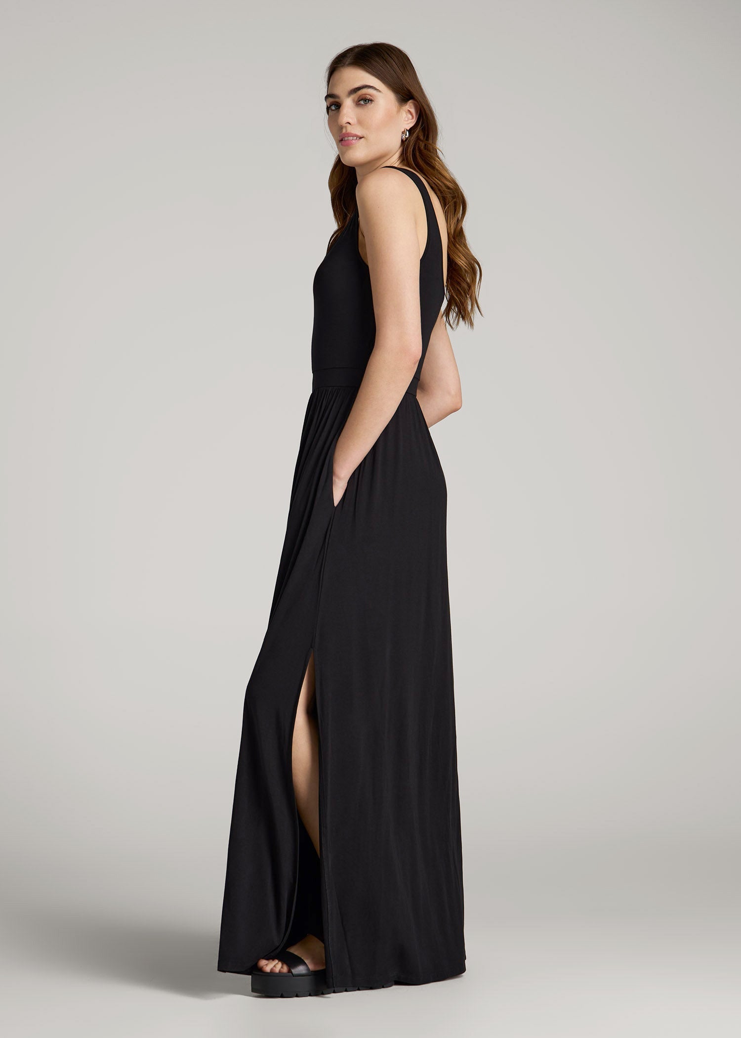 American Tall Women Jersey Tank Maxi Dress with Pockets for Tall Women in Black
