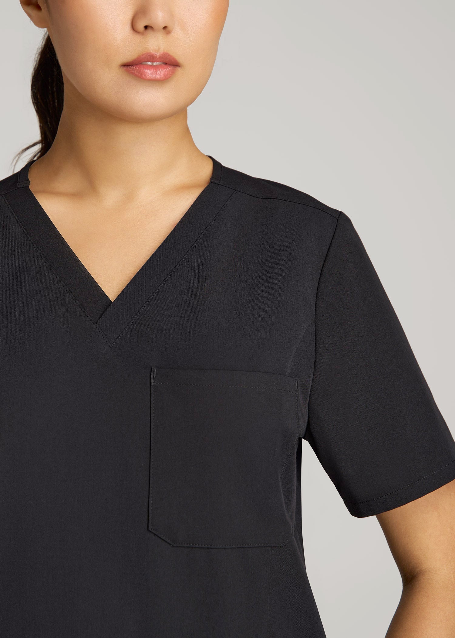 American Tall Women Short Sleeve V-Neck Scrub Top for Tall Women in Black