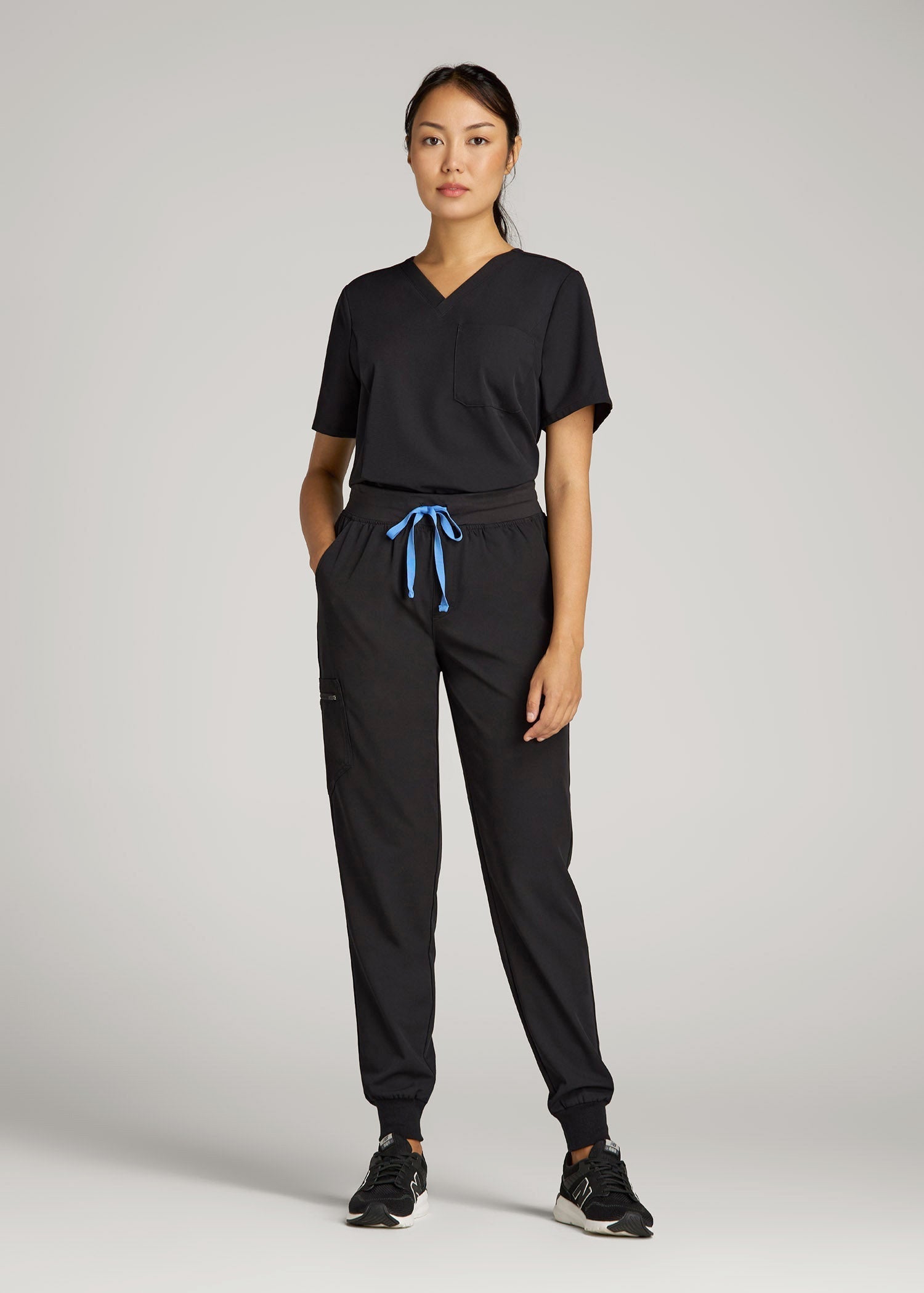 American Tall Women Short Sleeve V-Neck Scrub Top for Tall Women in Black