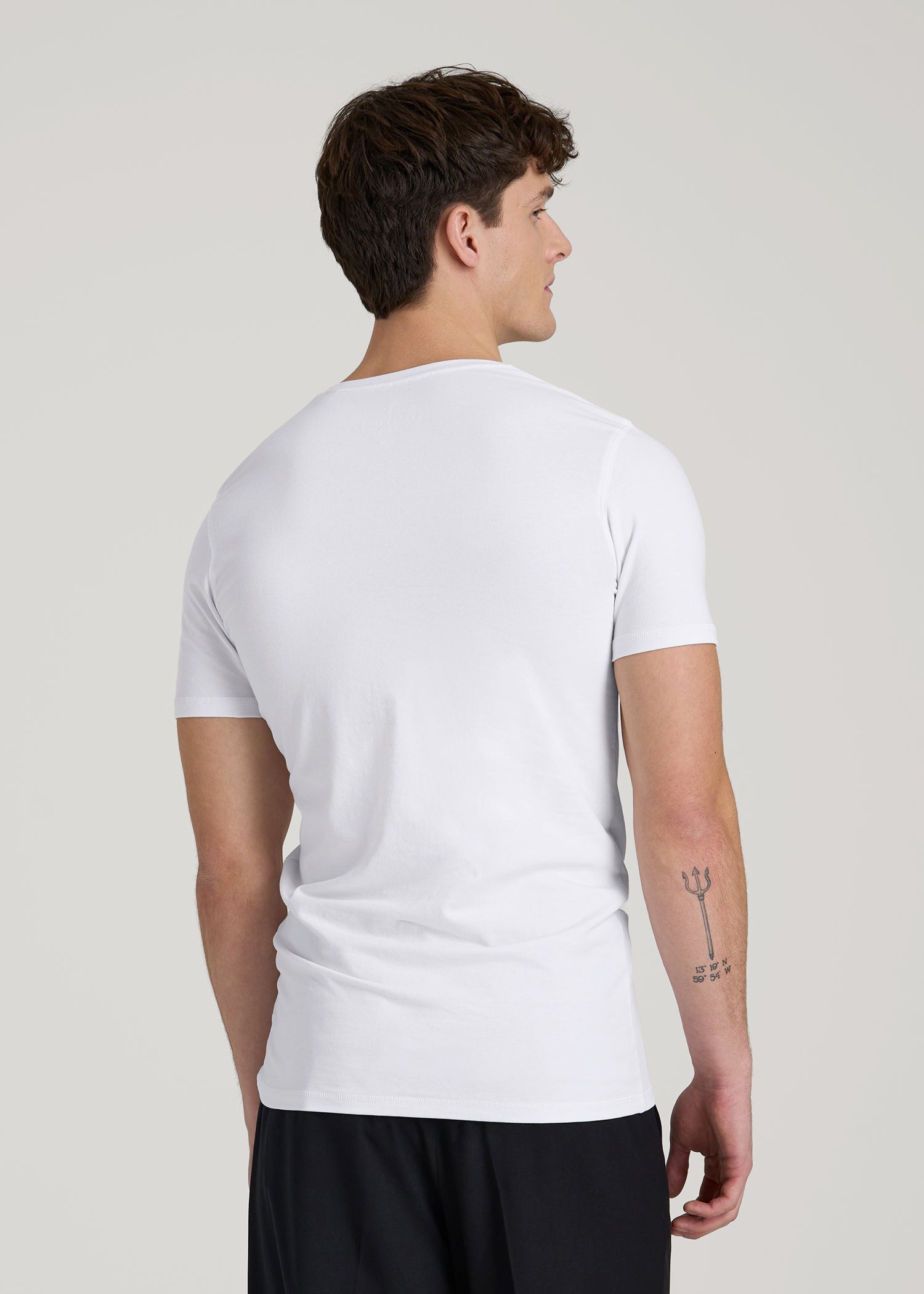 American Tall Men The Essential Slim Fit V-Neck Tee for Tall Men in White