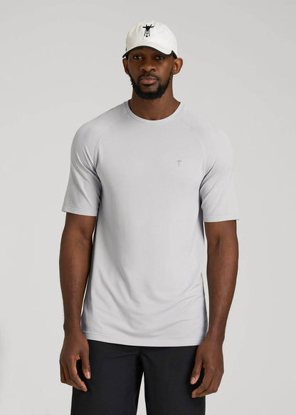 American Tall Men Vented Training Top for Tall Men in Silver Drop