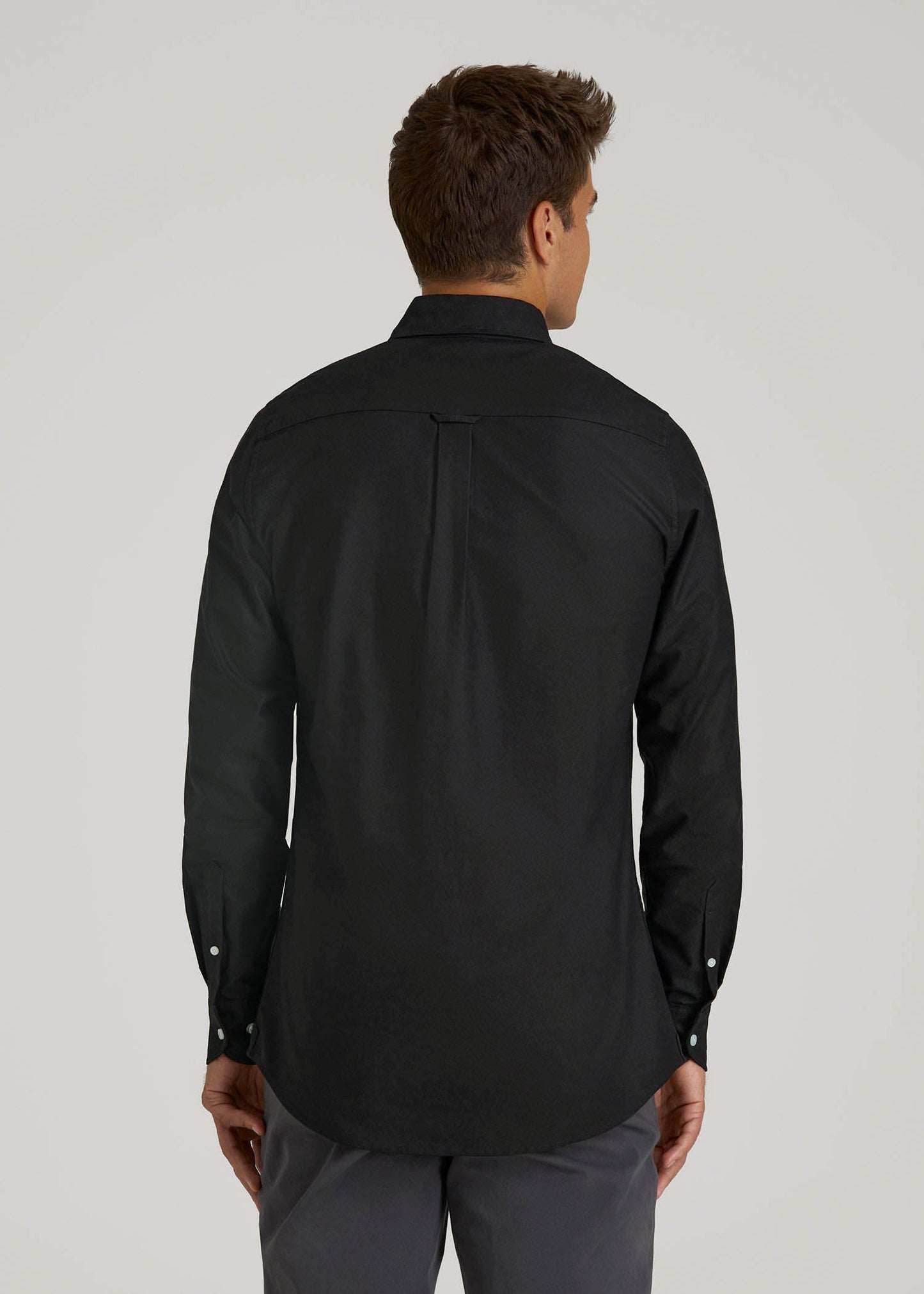 American Tall Men Oxford Cloth Button Down Shirt for Tall Men in Deep Black