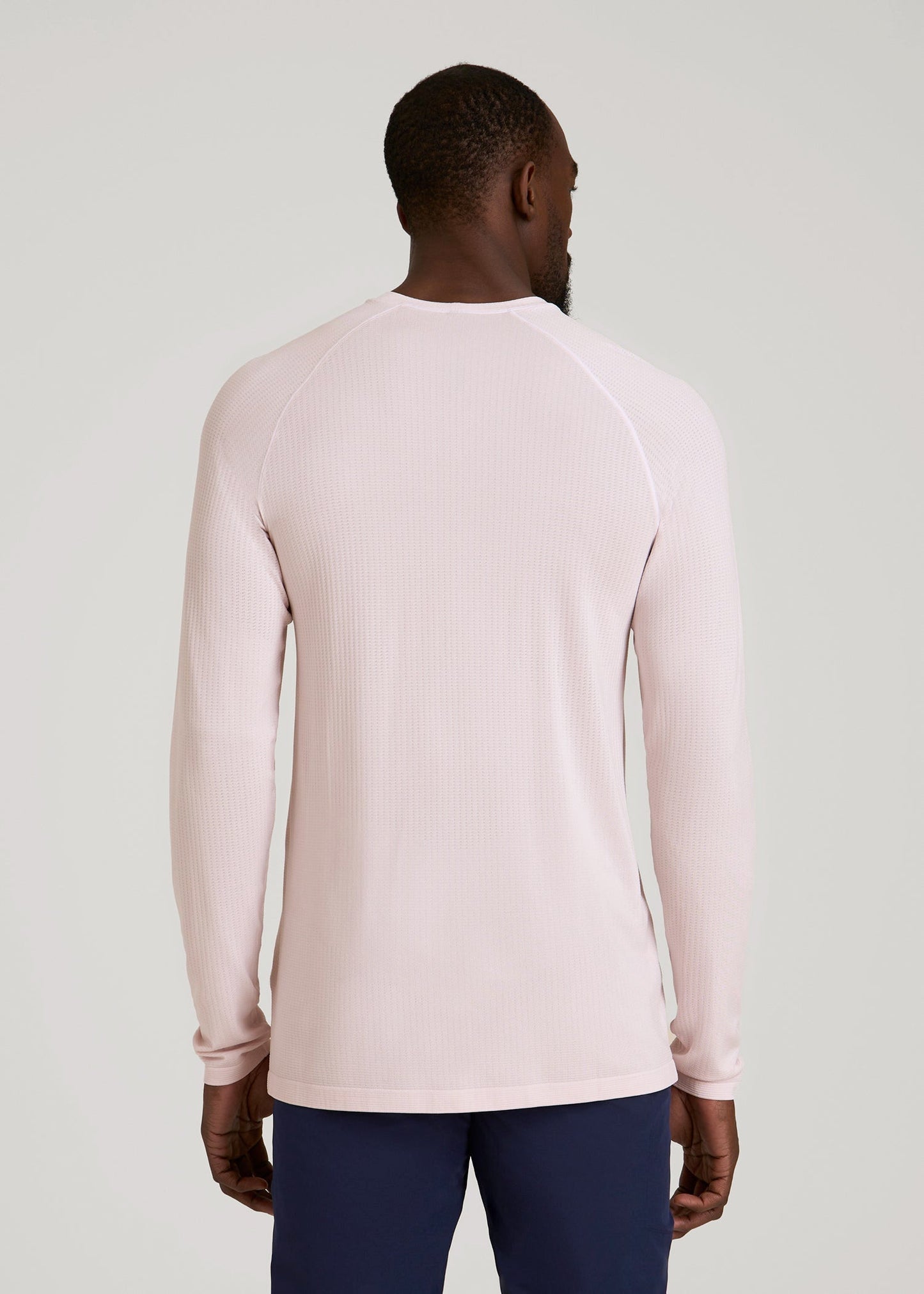 American Tall Men Long Sleeve Vented Performance Top for Tall Men in Grey Lilac